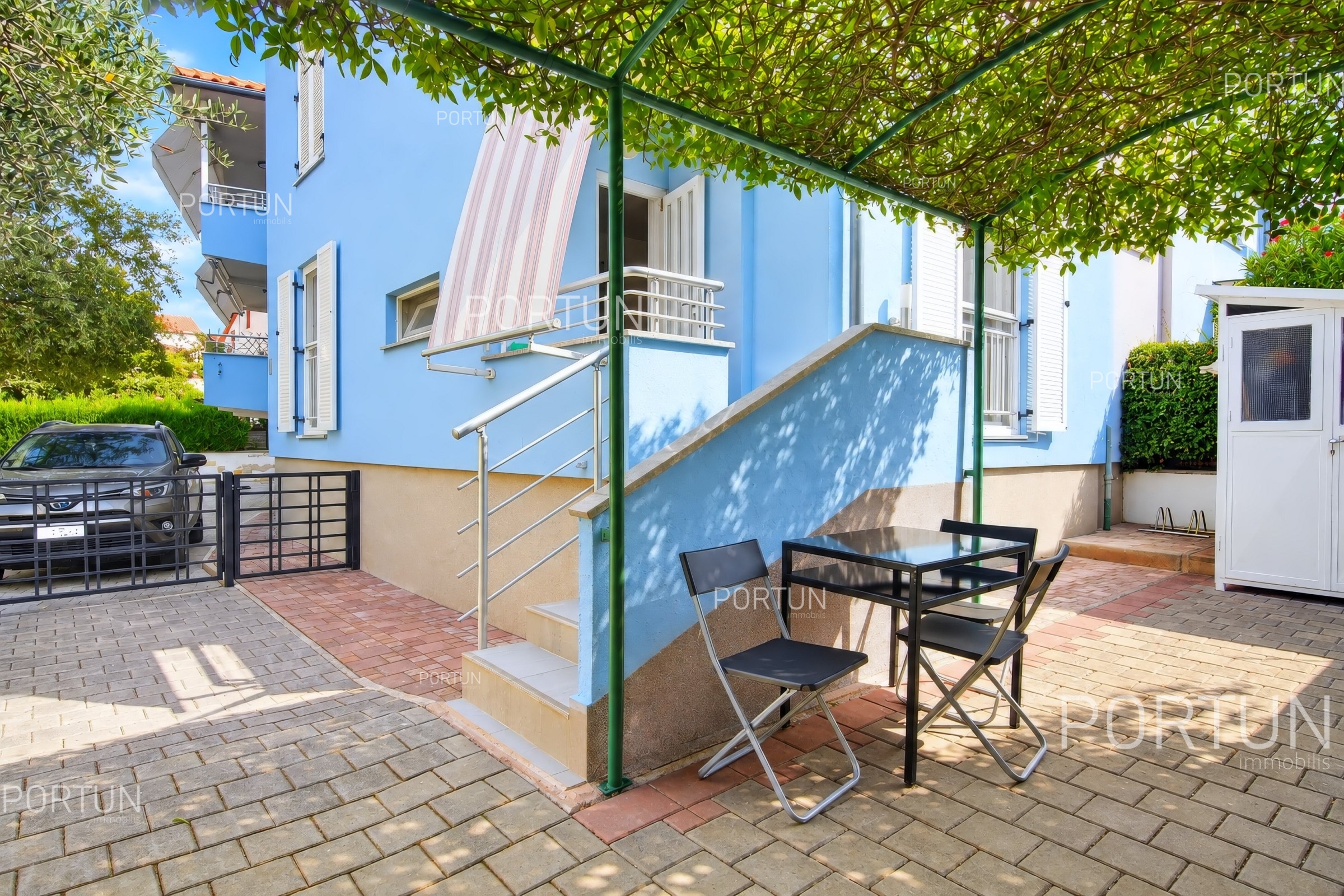 Apartment for sale Rovinj – 44 m², courtyard and 2 parking spaces 1