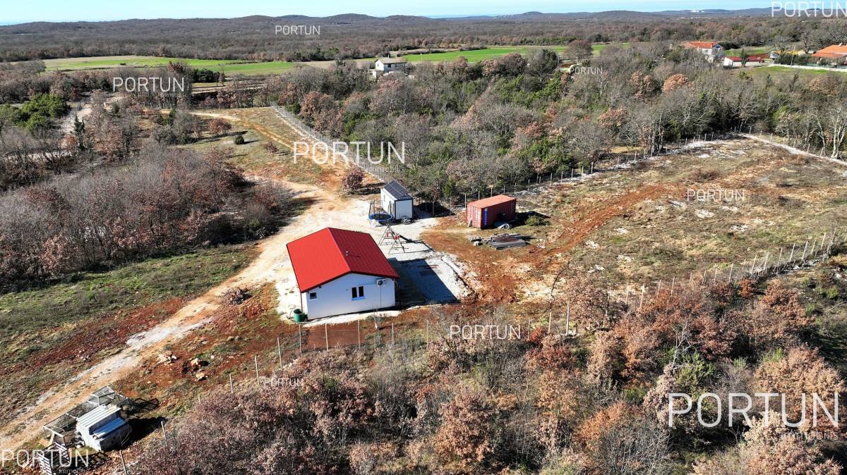 Zemljište na prodaju Svetvinčenat - 40548 - 07