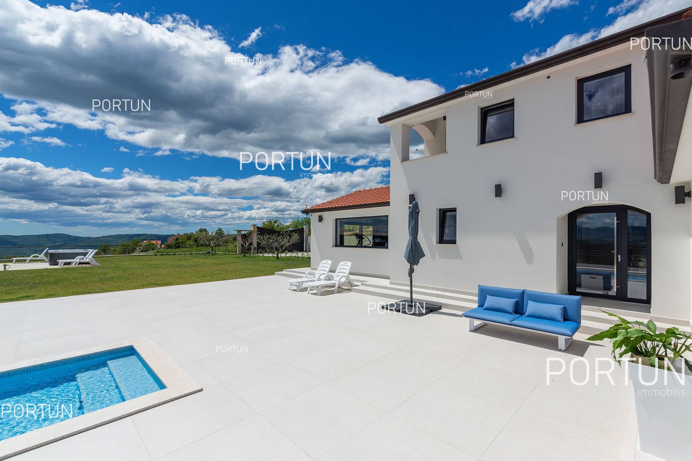 Casa in vendita a Montona - 20846 - 09