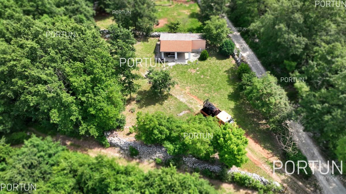 Building land for sale in central Istria 40541 02