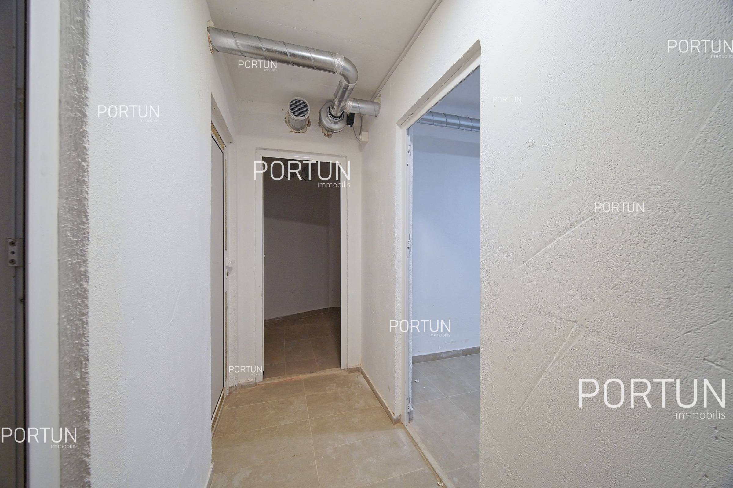 Appartamento in vendita a Parenzo - 10677 - 10