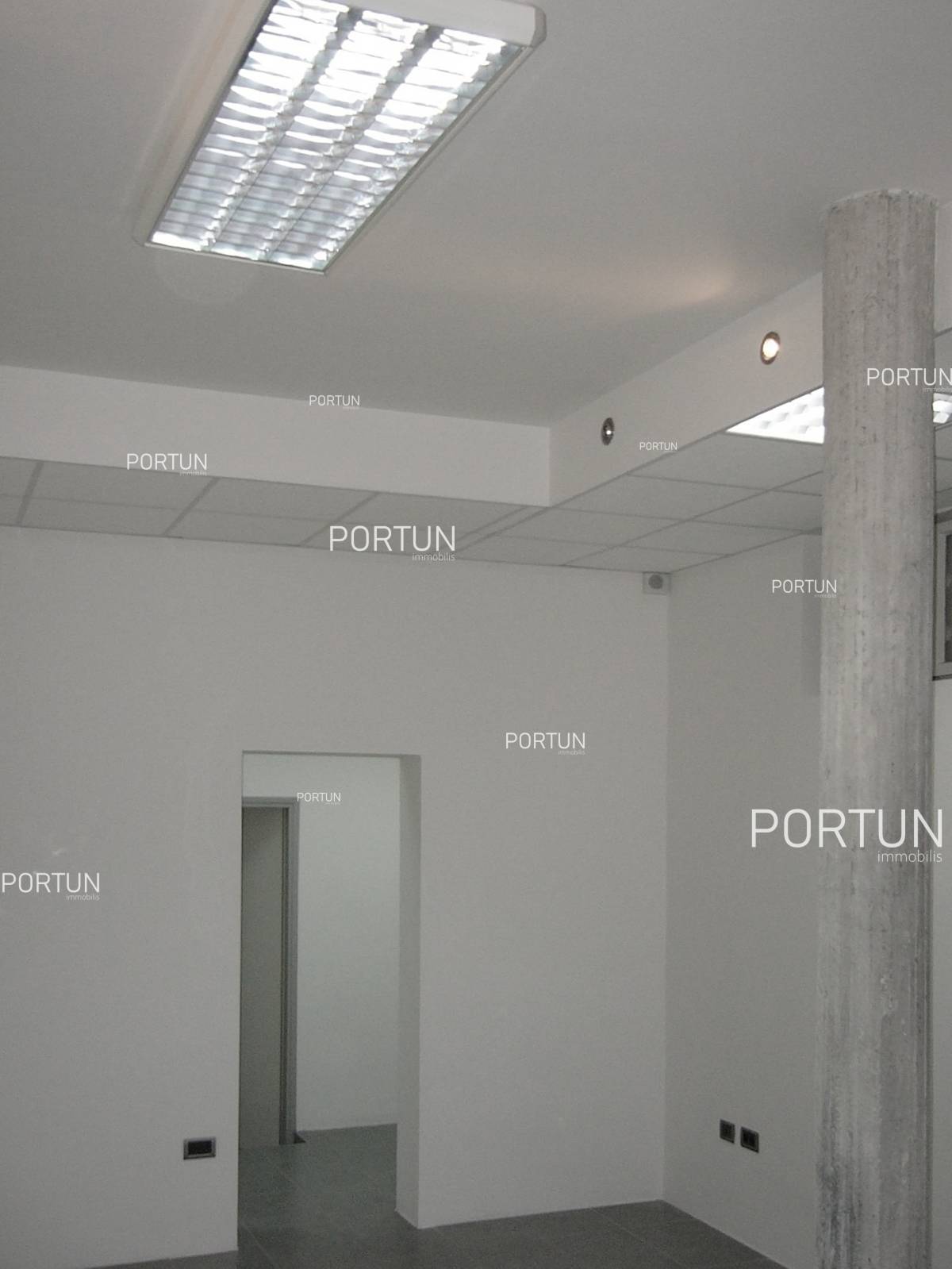 Stan na prodaju Pula - 10679 - 02