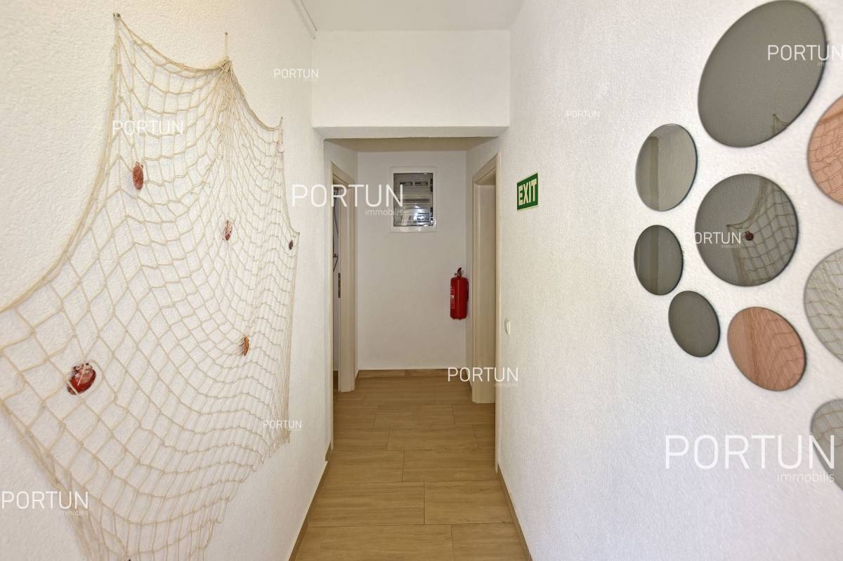 Дом на продажу в Пореч - 20832 - 12