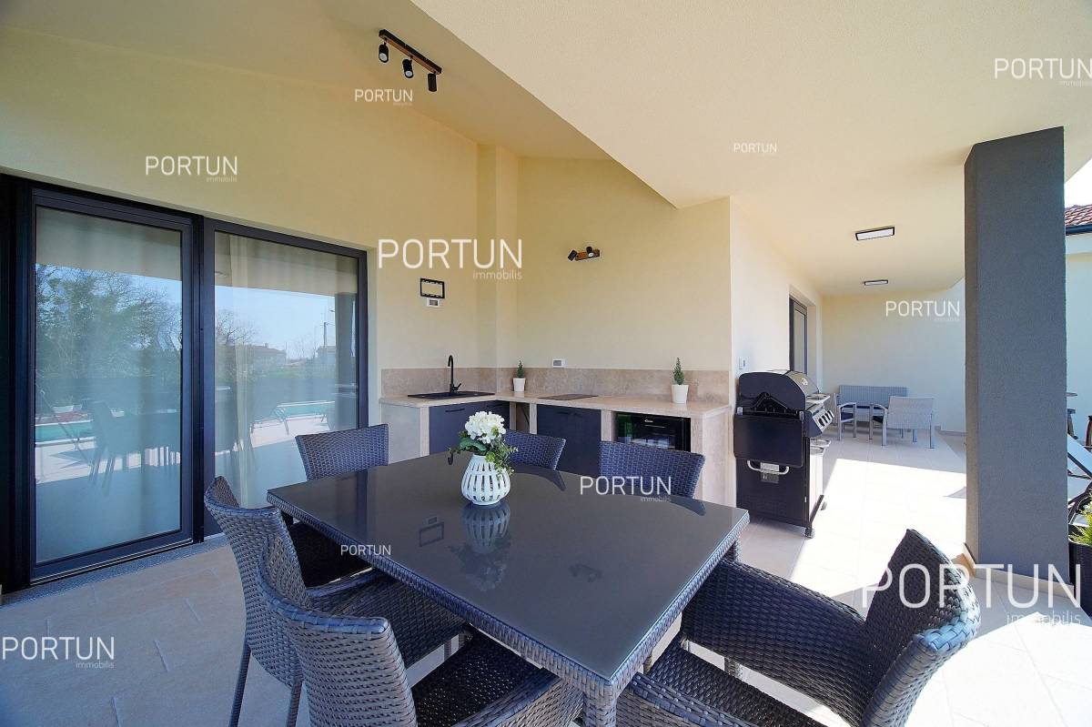 Будинок на продаж у Марчана - 20840 - 03