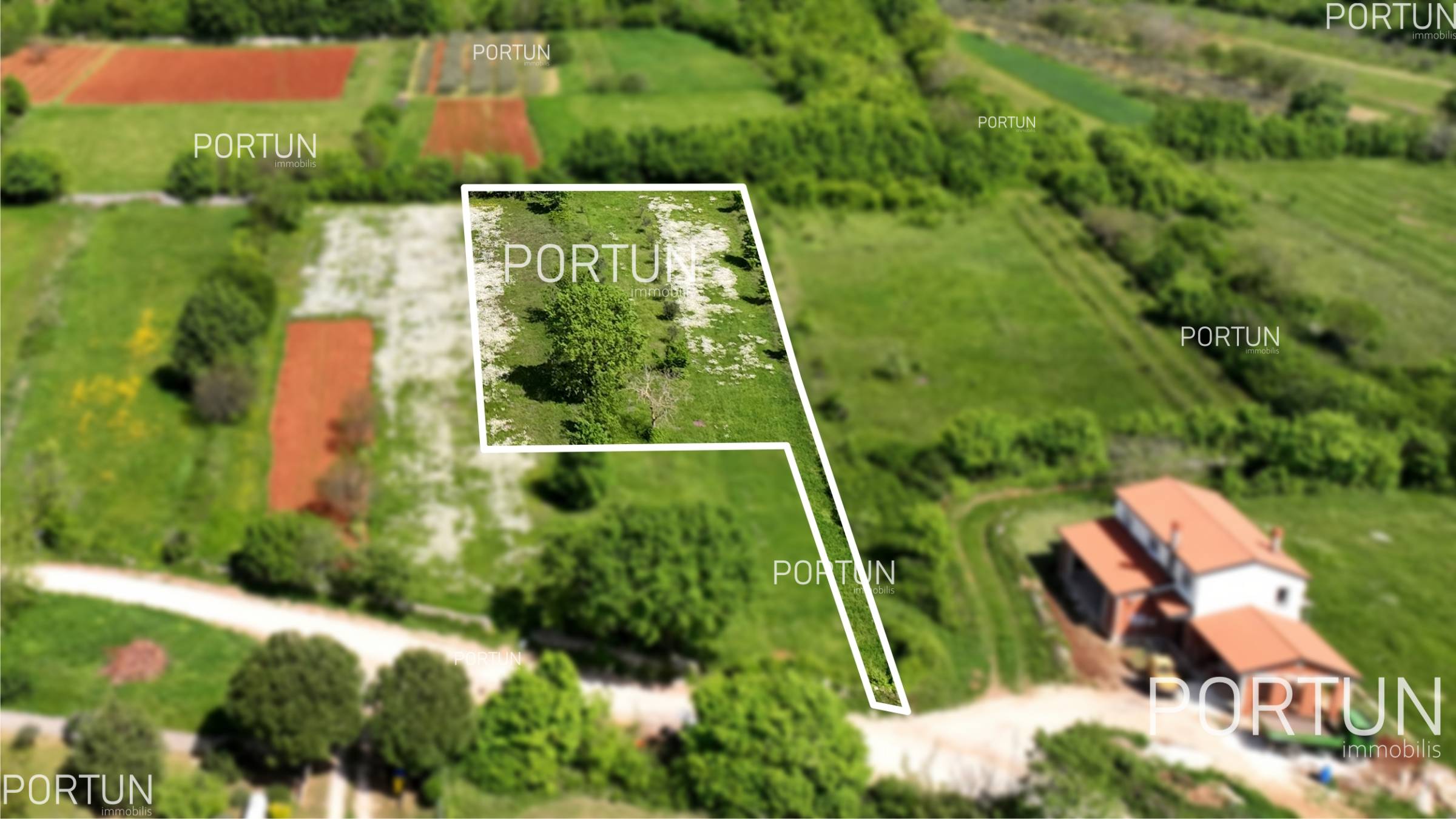 Zemljište na prodaju Kanfanar - 40550 - 02