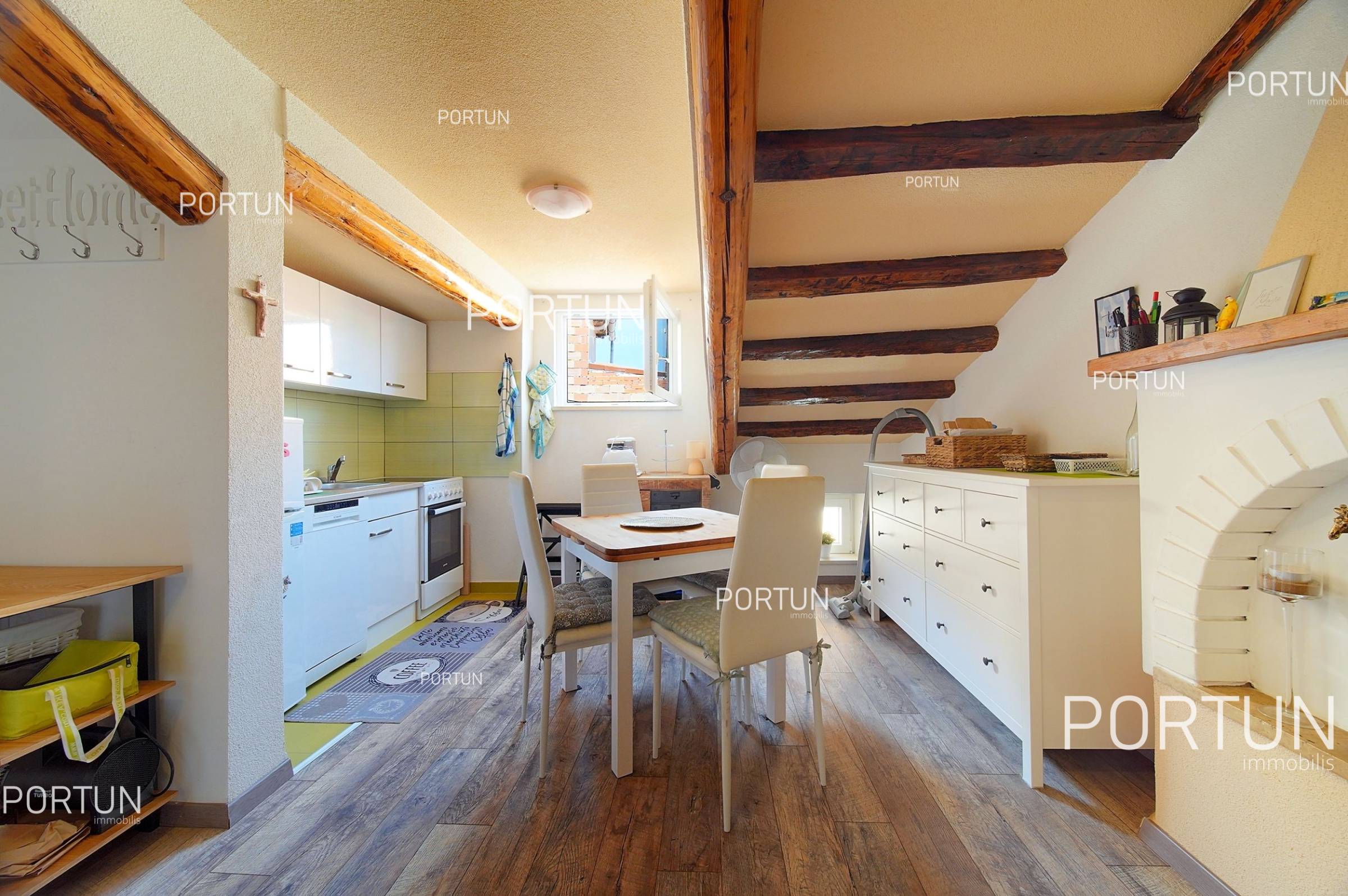Appartamento in vendita a Rovigno - 10685 - 03