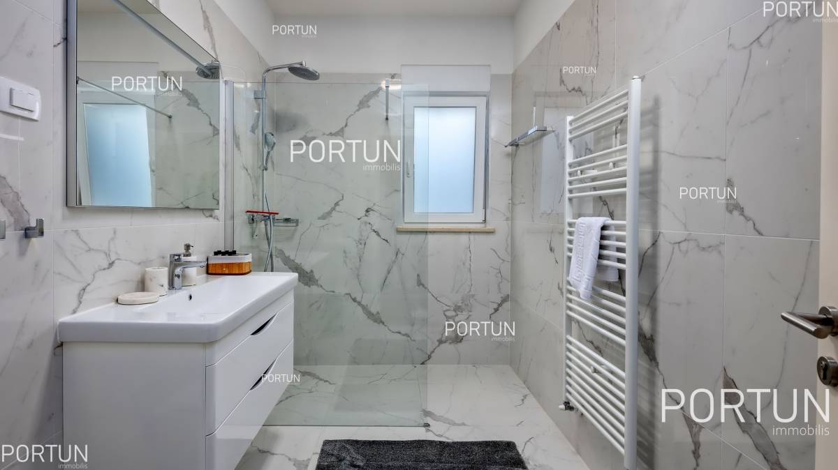 Дом на продажу в Пореч - 20865 - 22