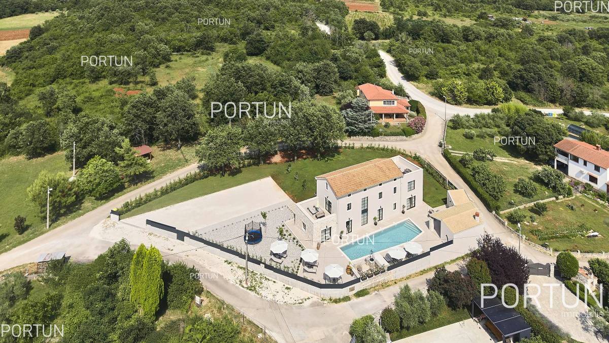 Casa in vendita a Parenzo - 20855 - 01