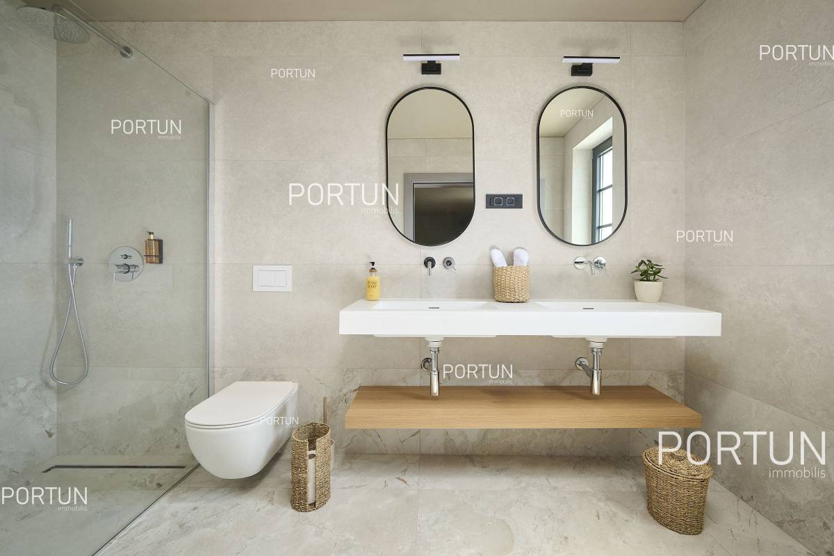 Casa in vendita a Parenzo - 20855 - 24