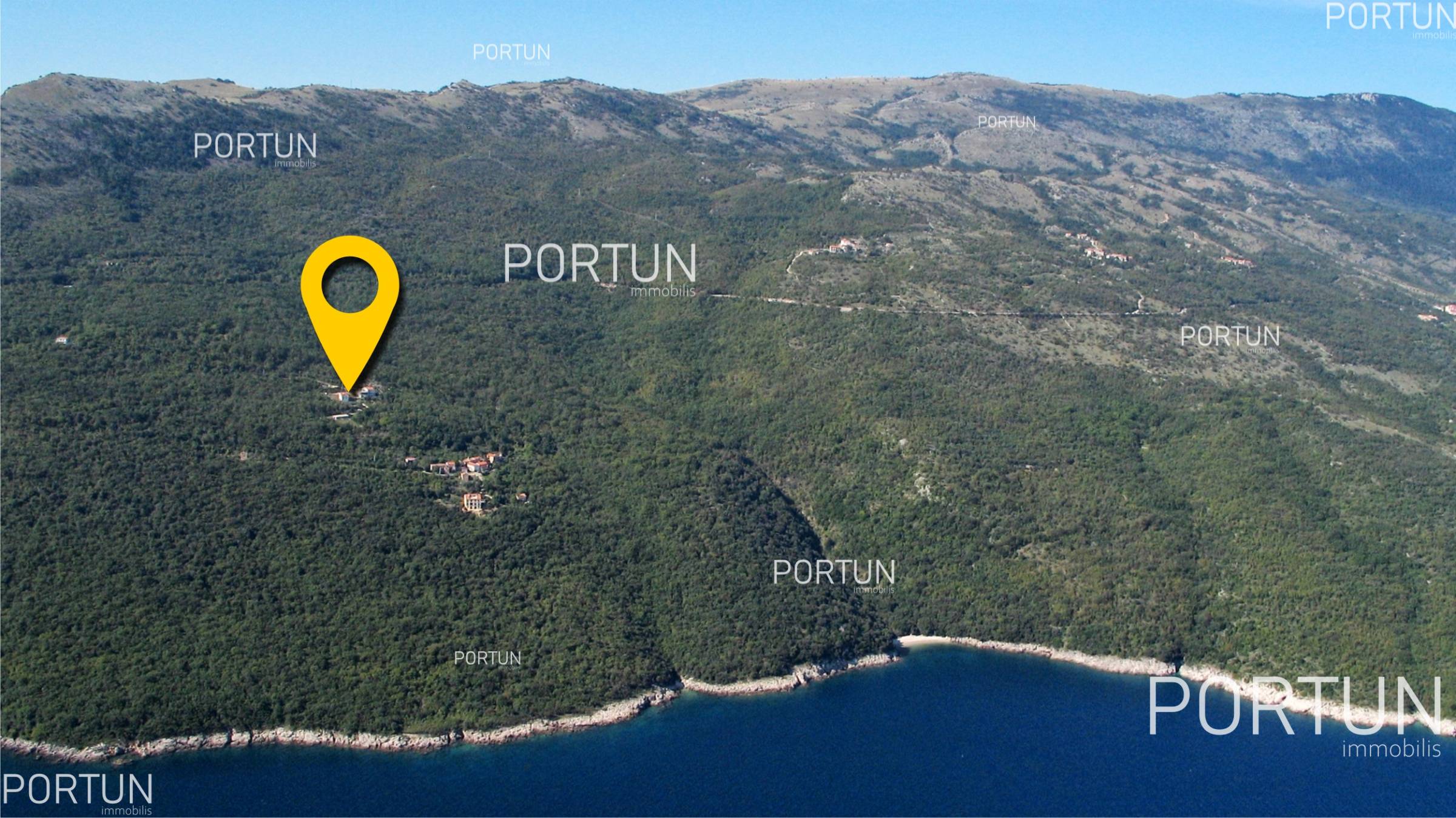 Пломін, земельна ділянка з видом на море	 2