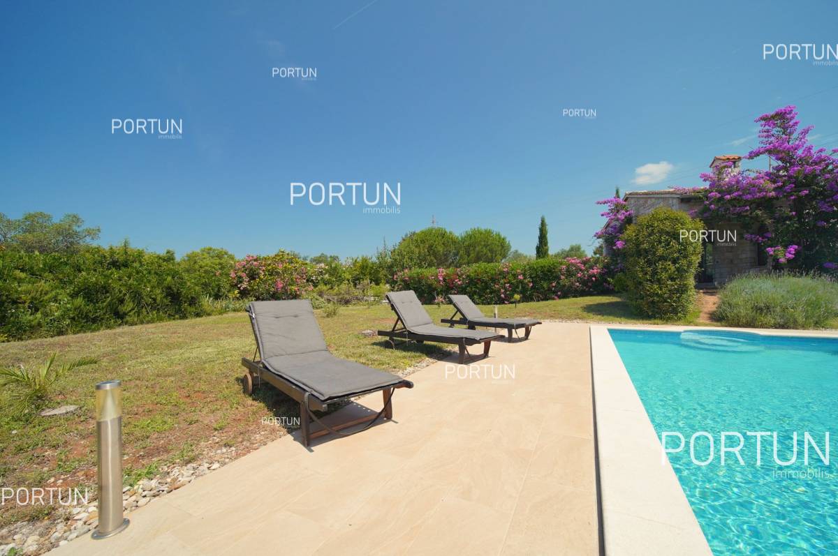 House for Sale in Rovinj - 20861 - 03