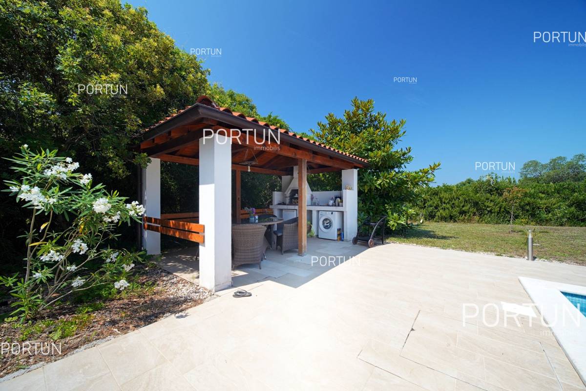House for Sale in Rovinj - 20861 - 05