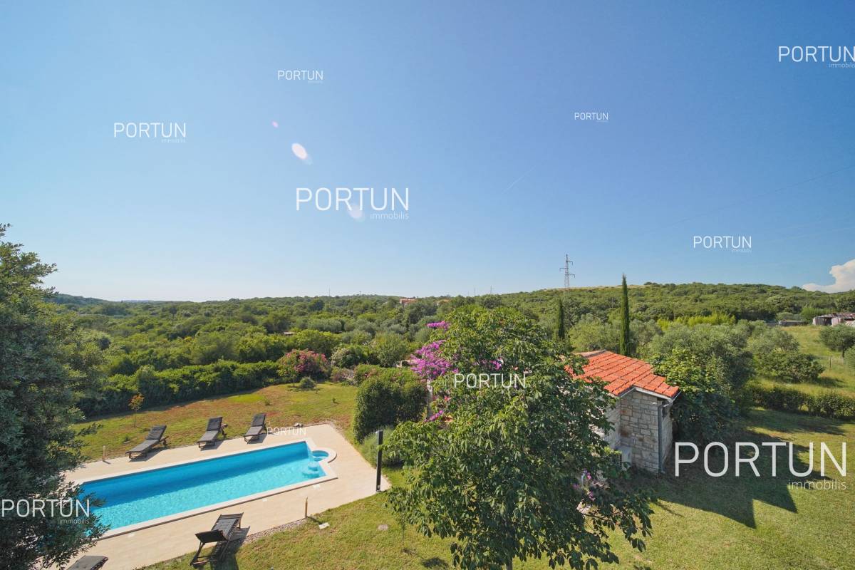 House for Sale in Rovinj - 20861 - 09