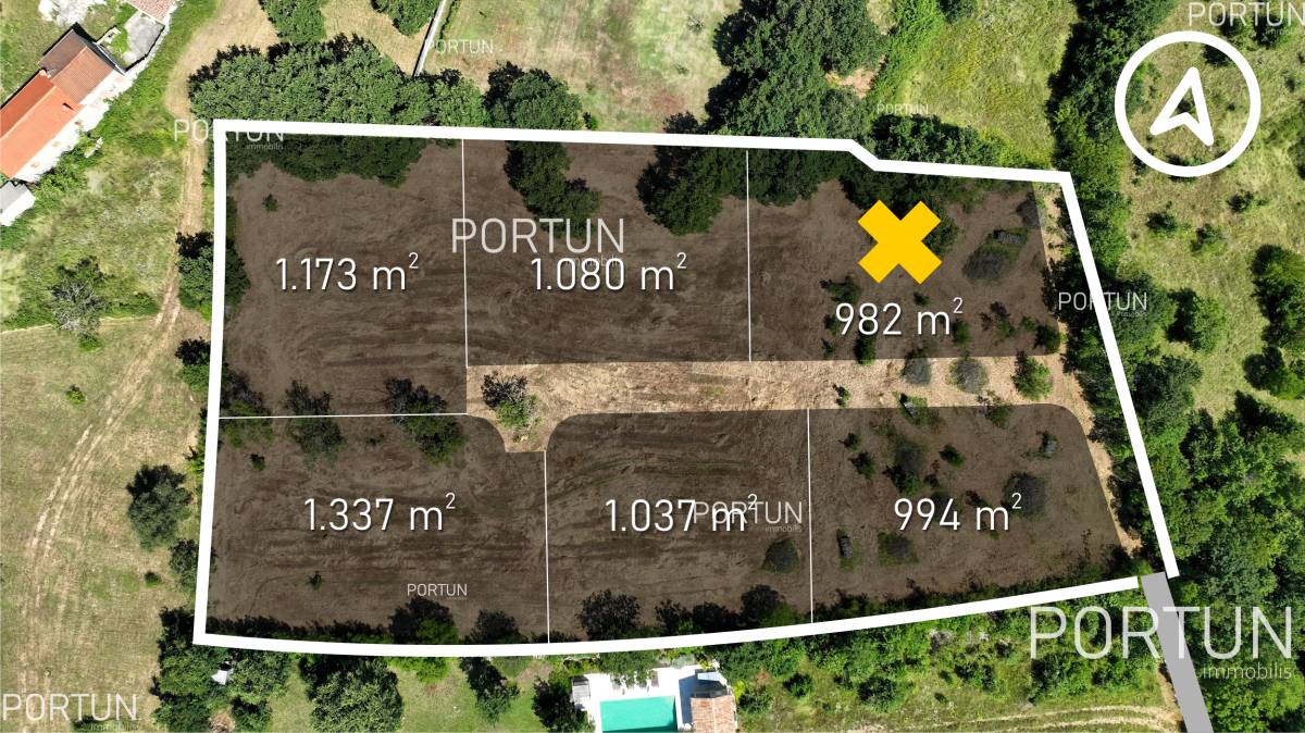 Plot of land for Sale in Kanfanar - 40566 - 02