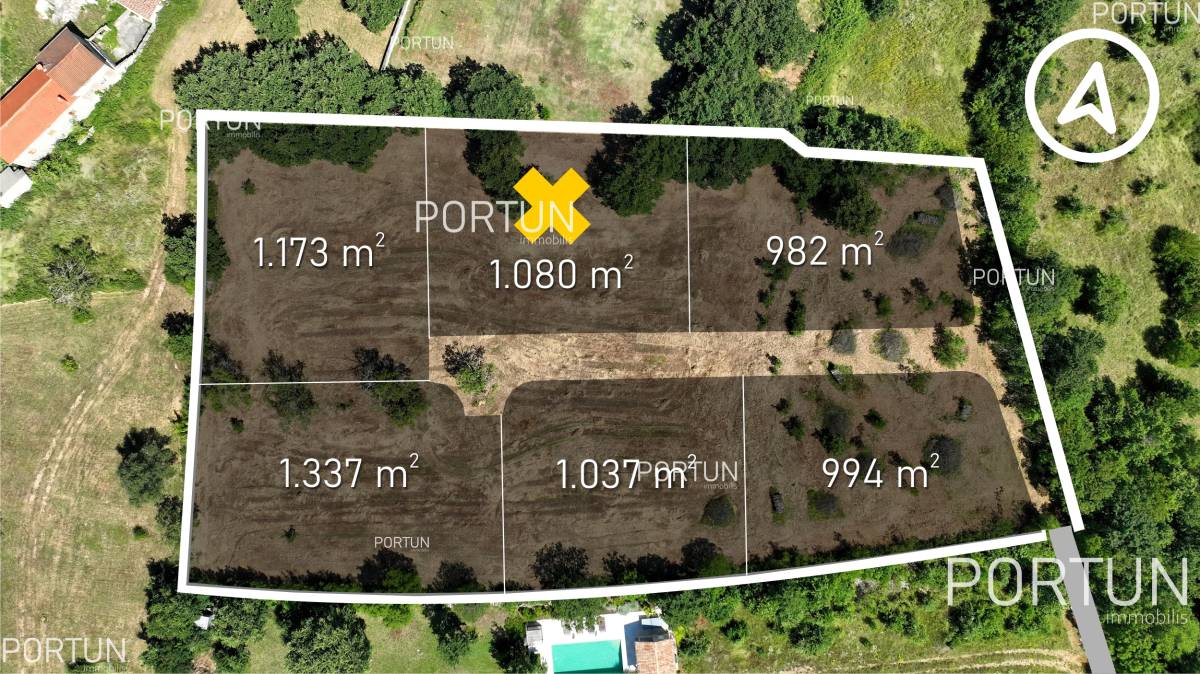 Plot of land for Sale in Kanfanar - 40567 - 02