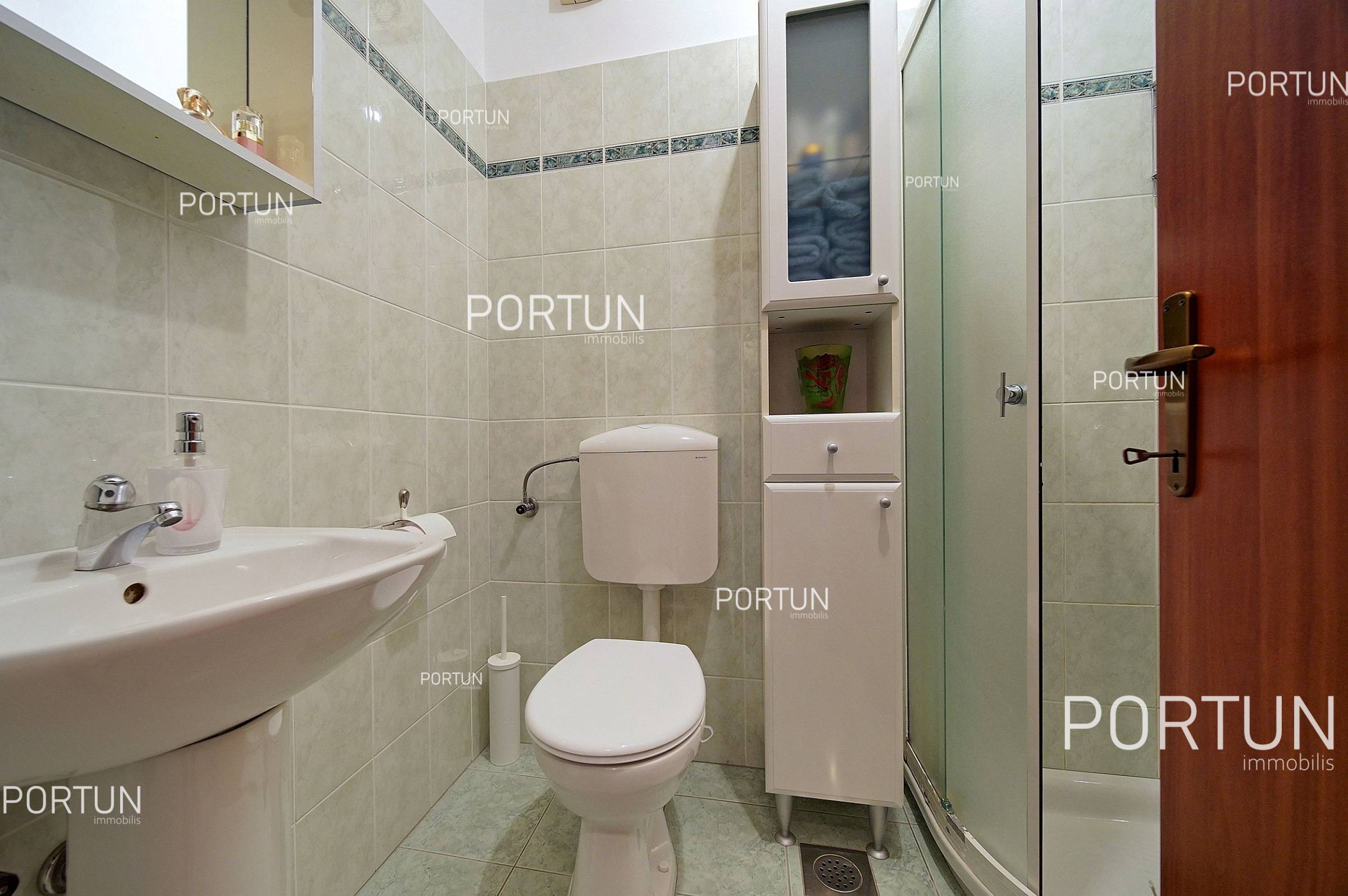Квартира на продажу в Ровинь - 10696 - 09