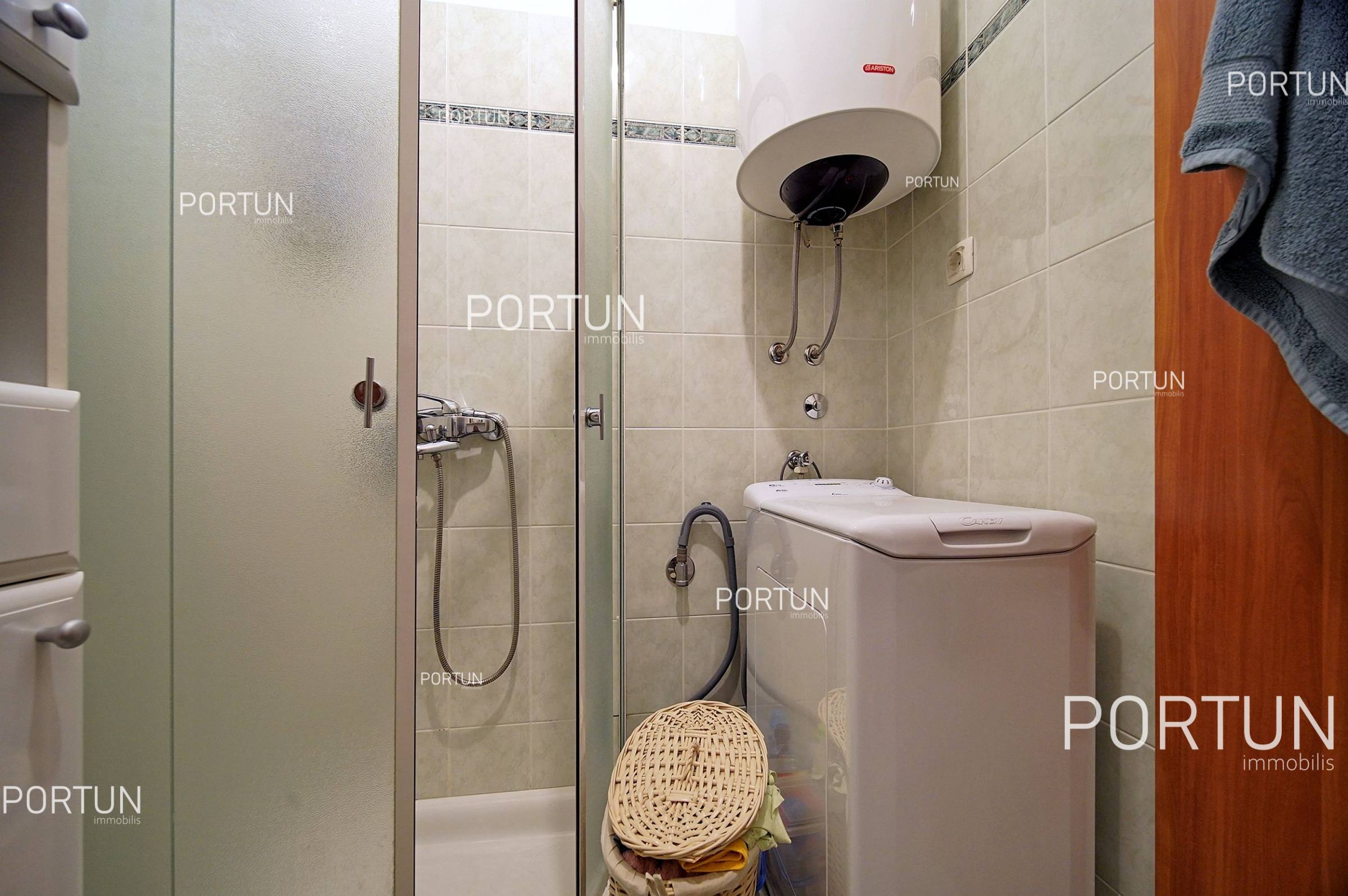 Квартира на продажу в Ровинь - 10696 - 10