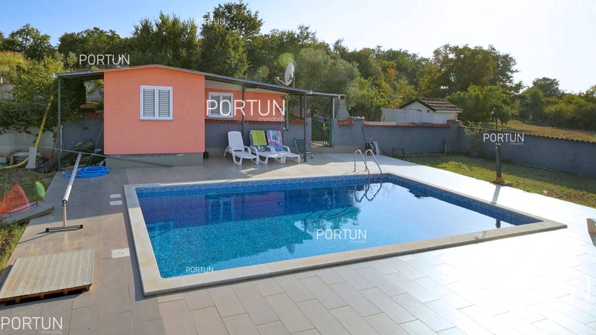 Rovinj, house with big garden - 20868 000