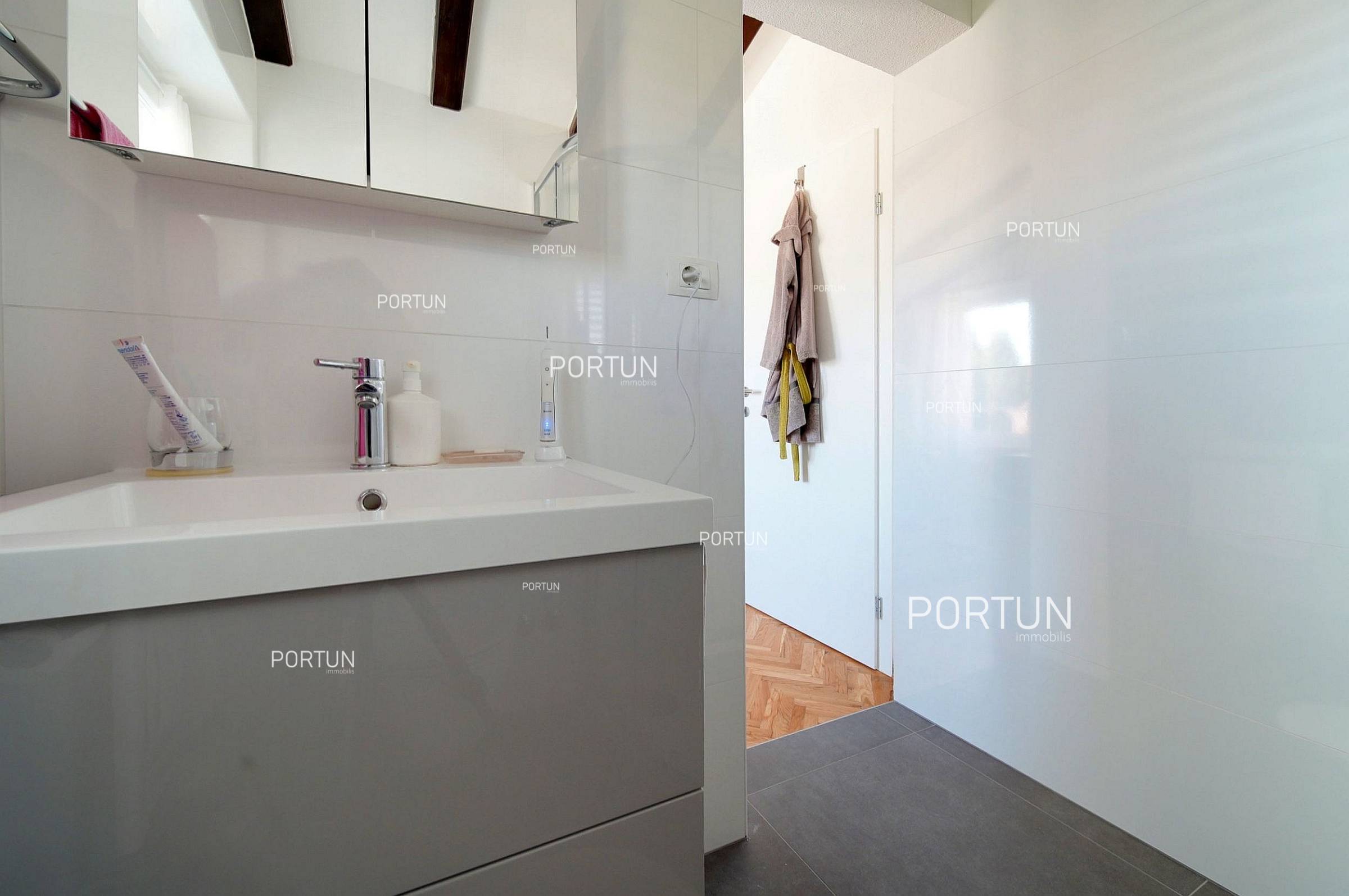 Appartamento in vendita a  - 10706 - 19