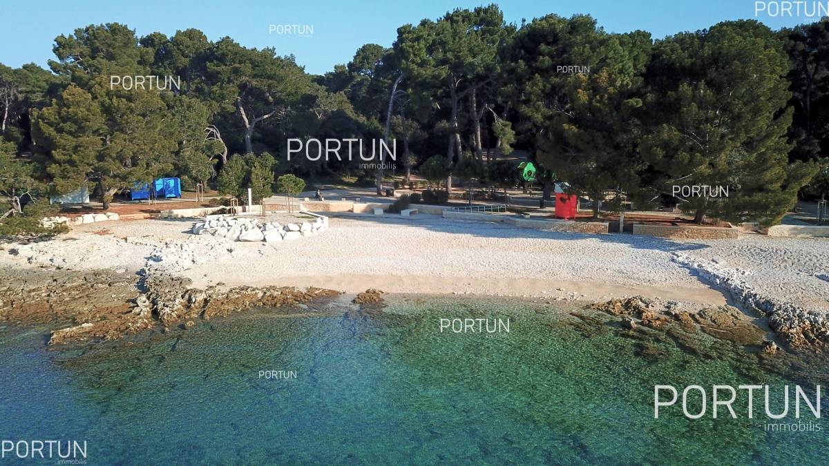 Zemljište na prodaju Rovinj - 40580 - 03