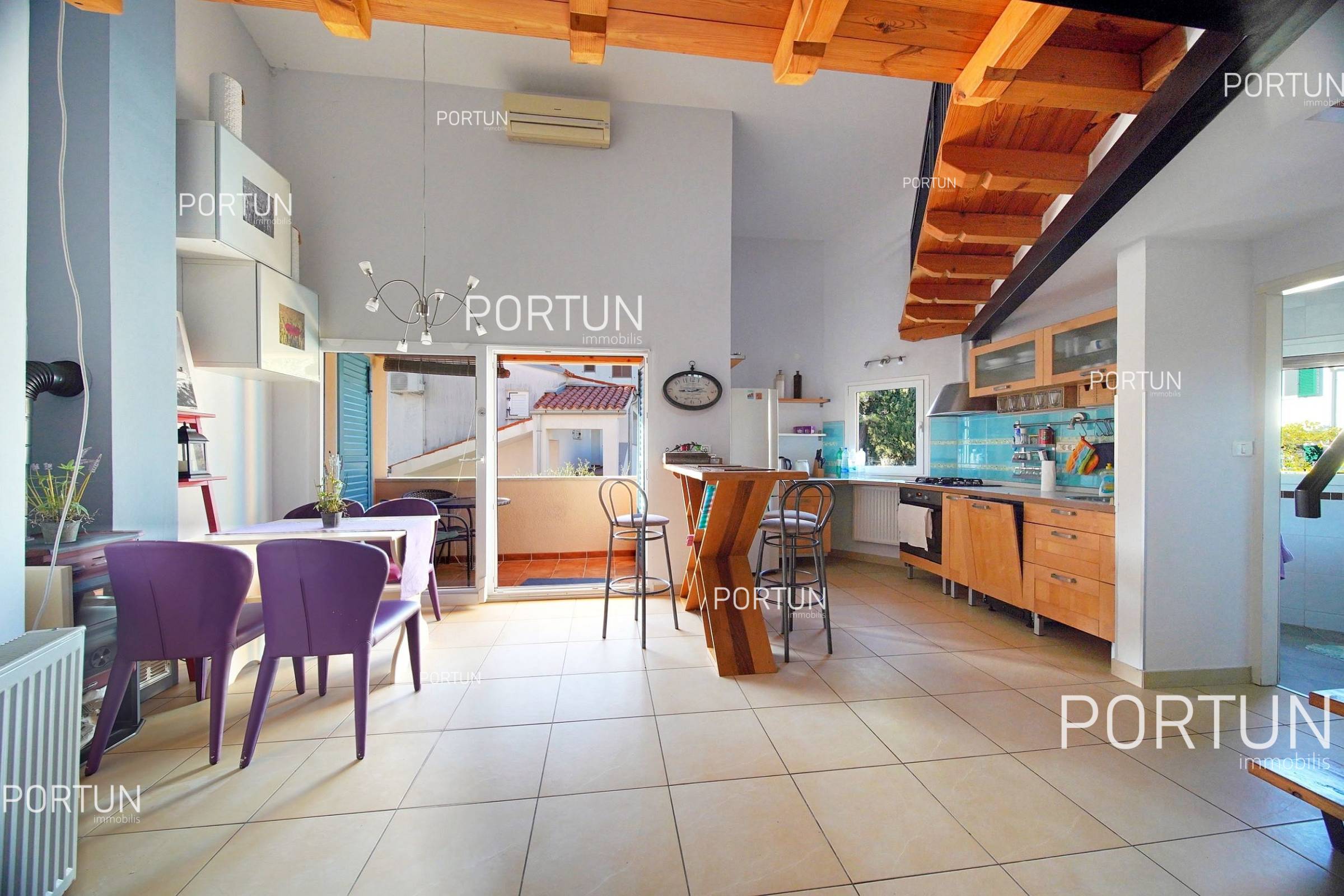 Two bedroom apartment in the quiet setting in Rovinj - 10707 001