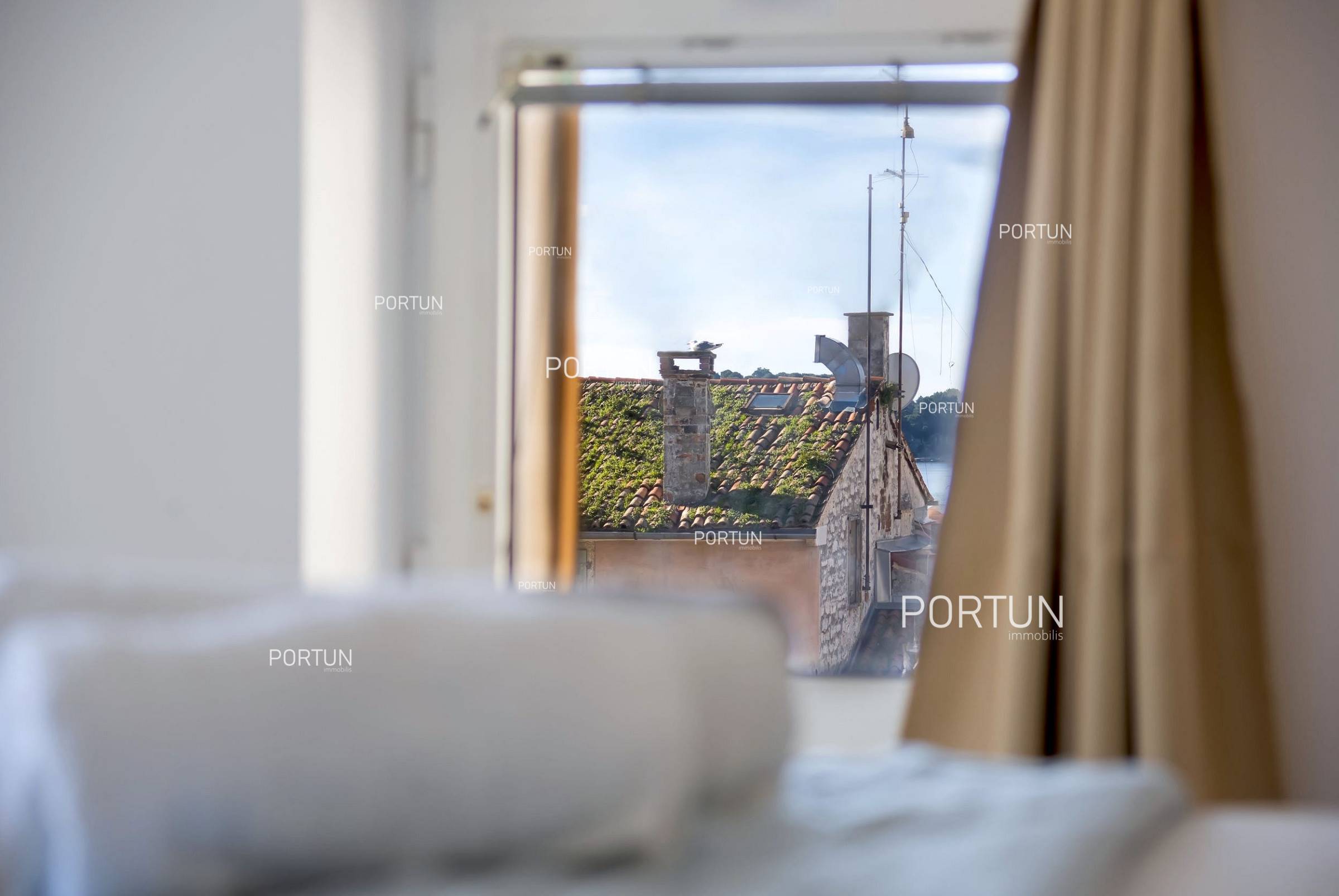 Wohnung zum Verkauf in  - 10708 - 16