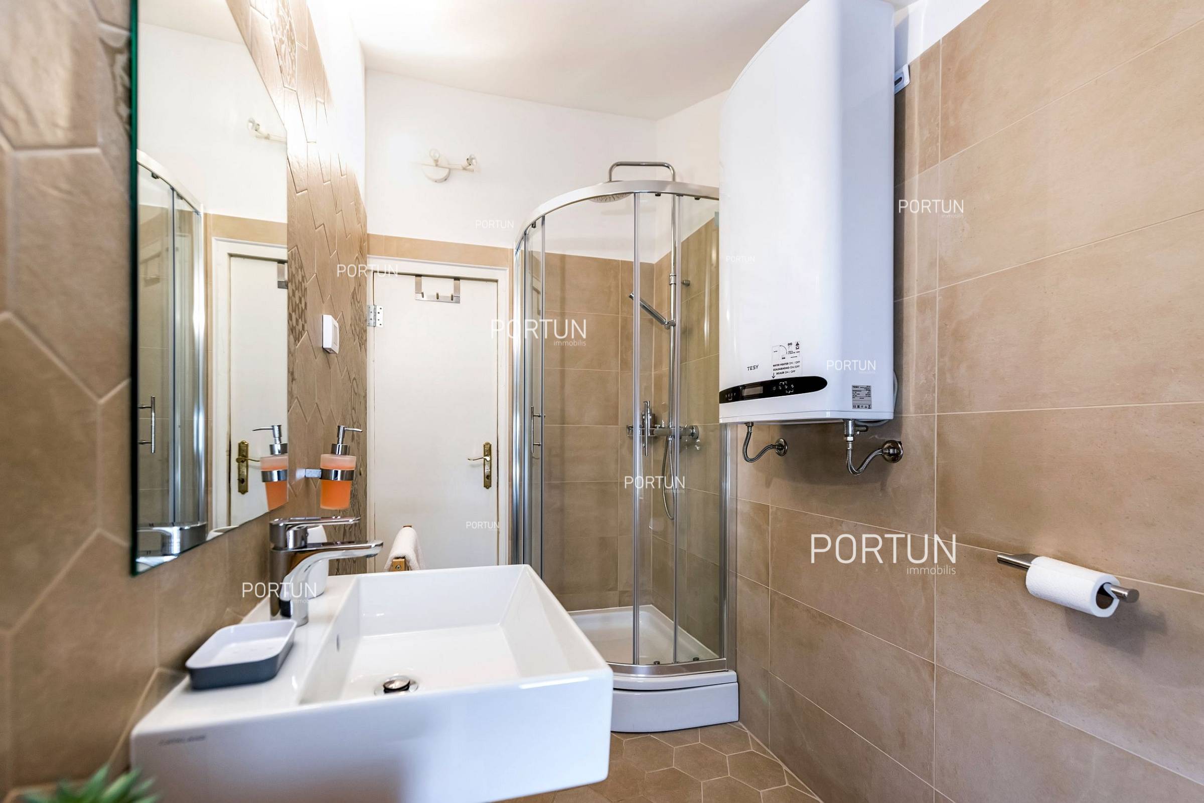 Wohnung zum Verkauf in  - 10708 - 23