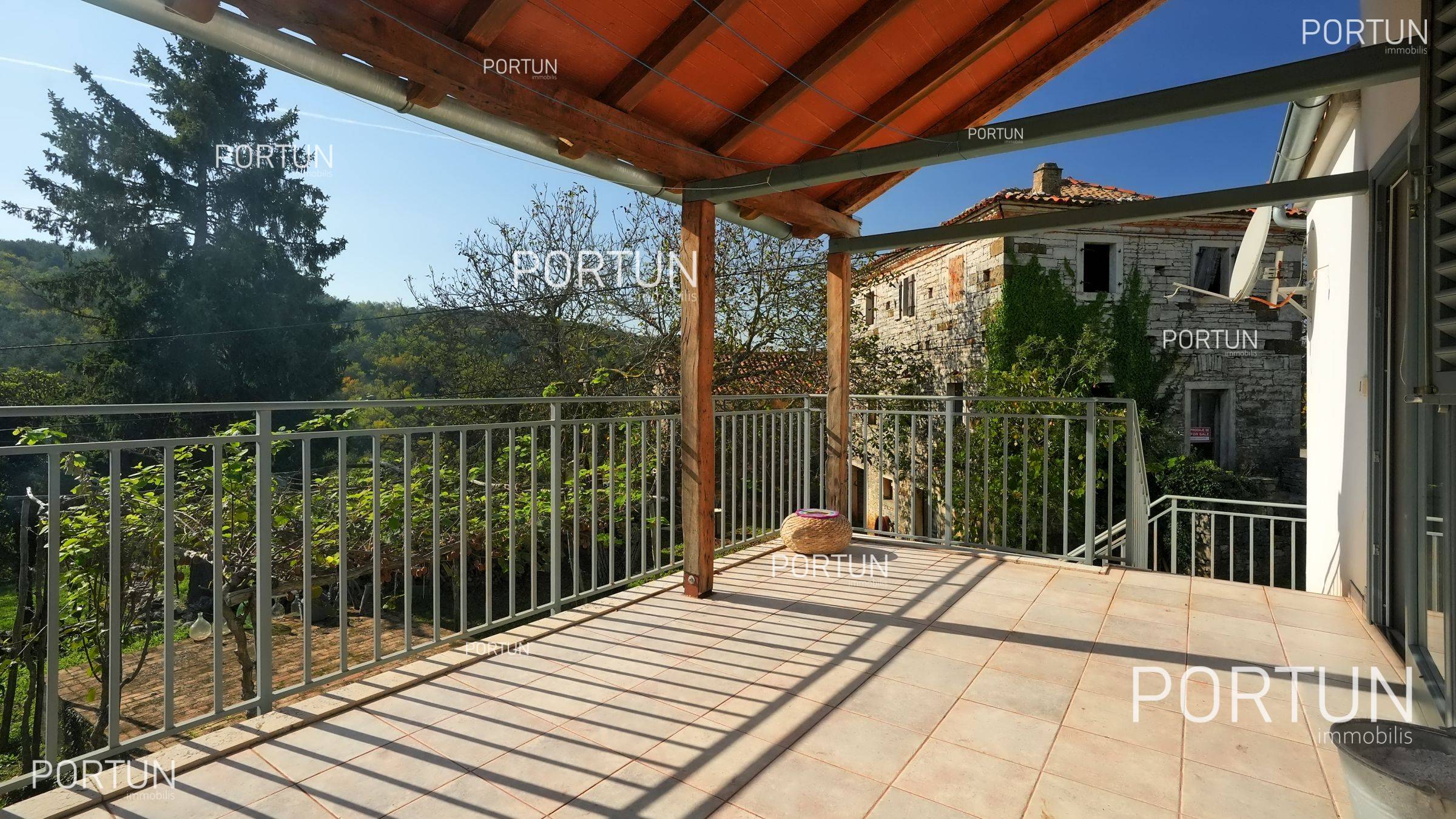 Casa in vendita a Portole - 20870 - 23