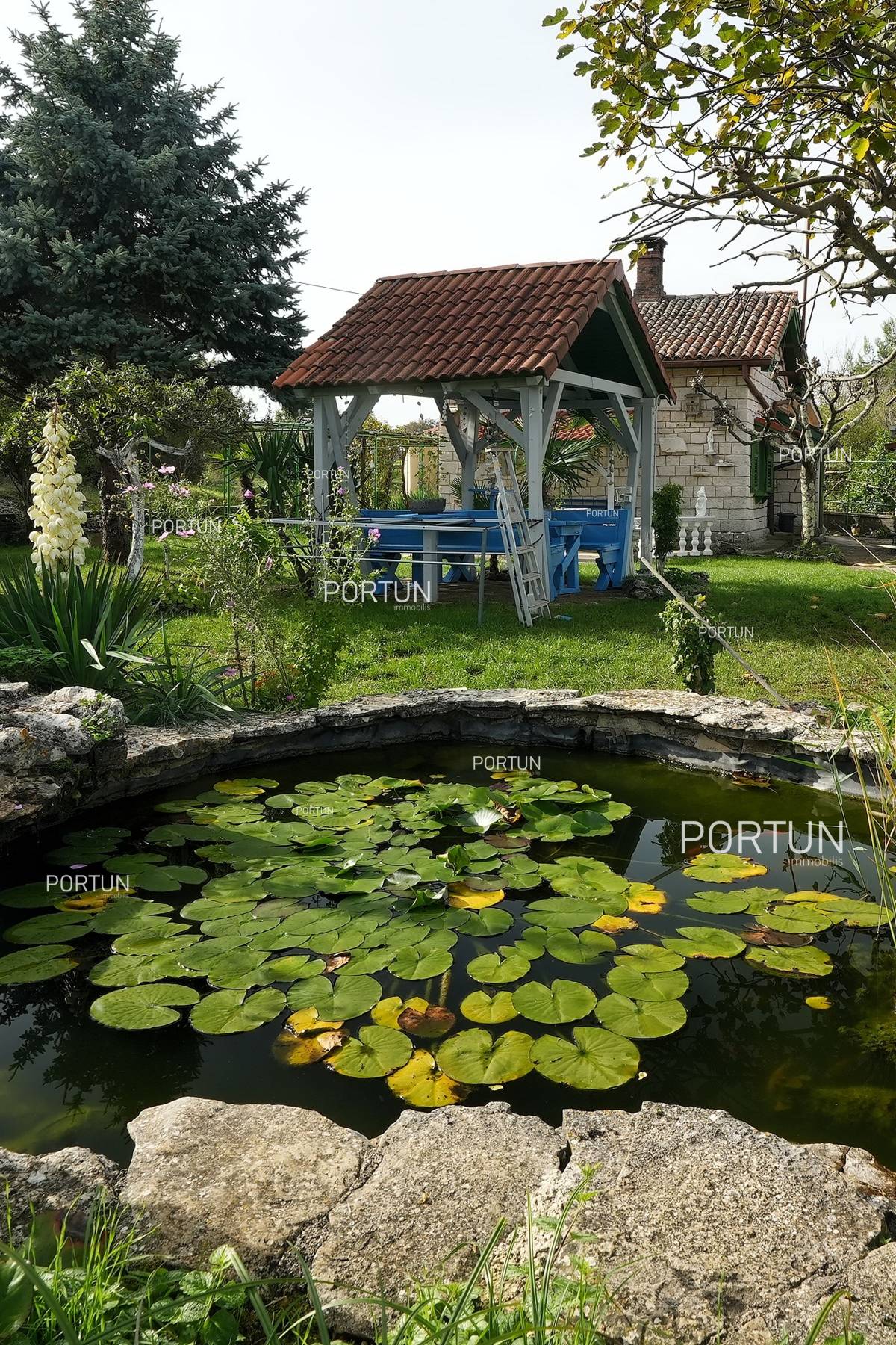 House for Sale in  - 20869 - 04
