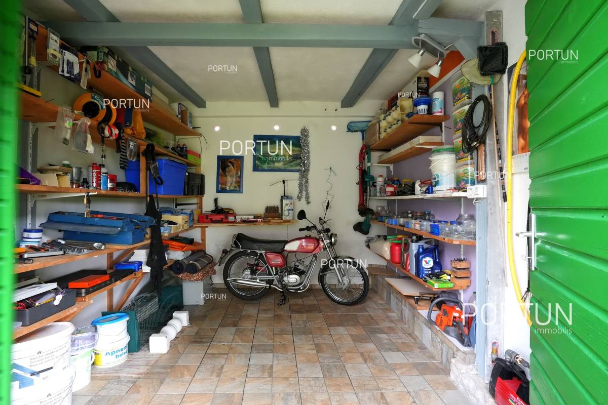 House for Sale in  - 20869 - 26