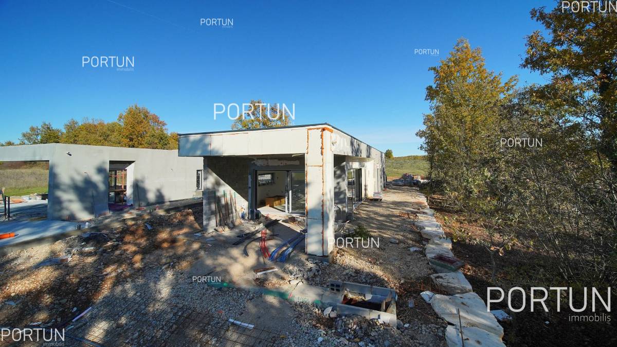 Haus zum Verkauf in Svetvinčenat - 20877 - 01