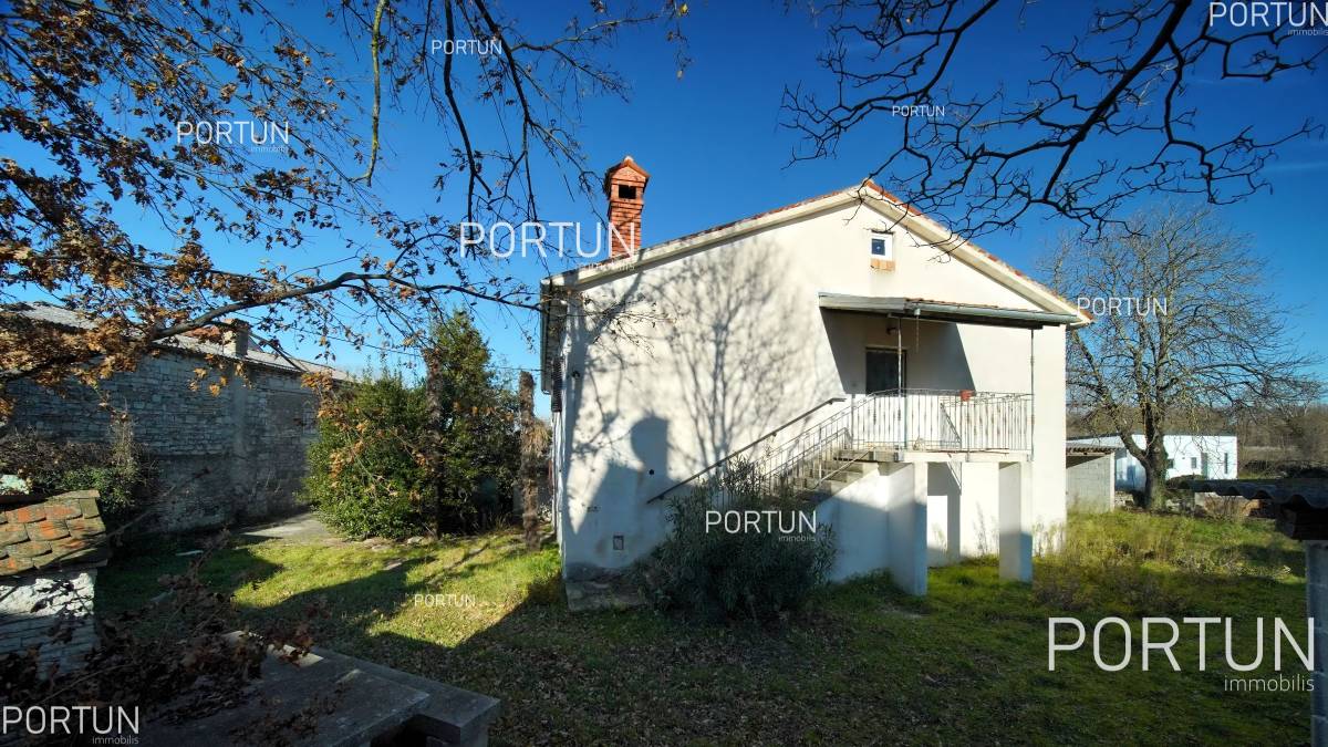 Haus zum Verkauf in  - 20879 - 04