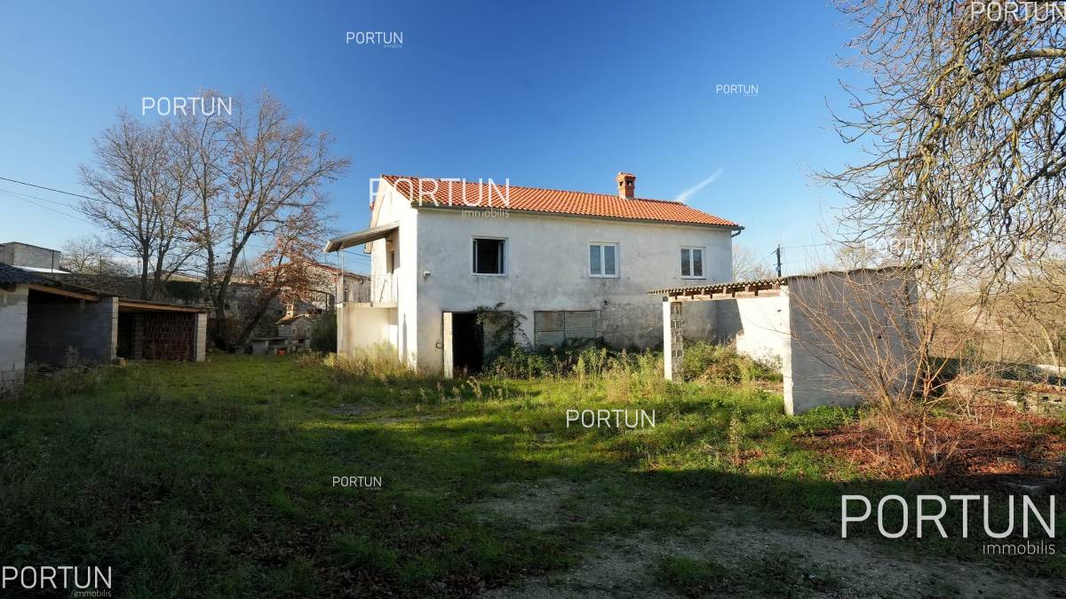 Haus zum Verkauf in  - 20879 - 06