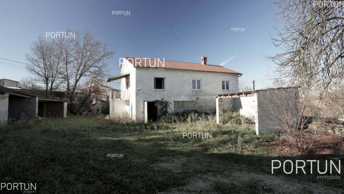 Haus zum Verkauf in  - 20879 - 20