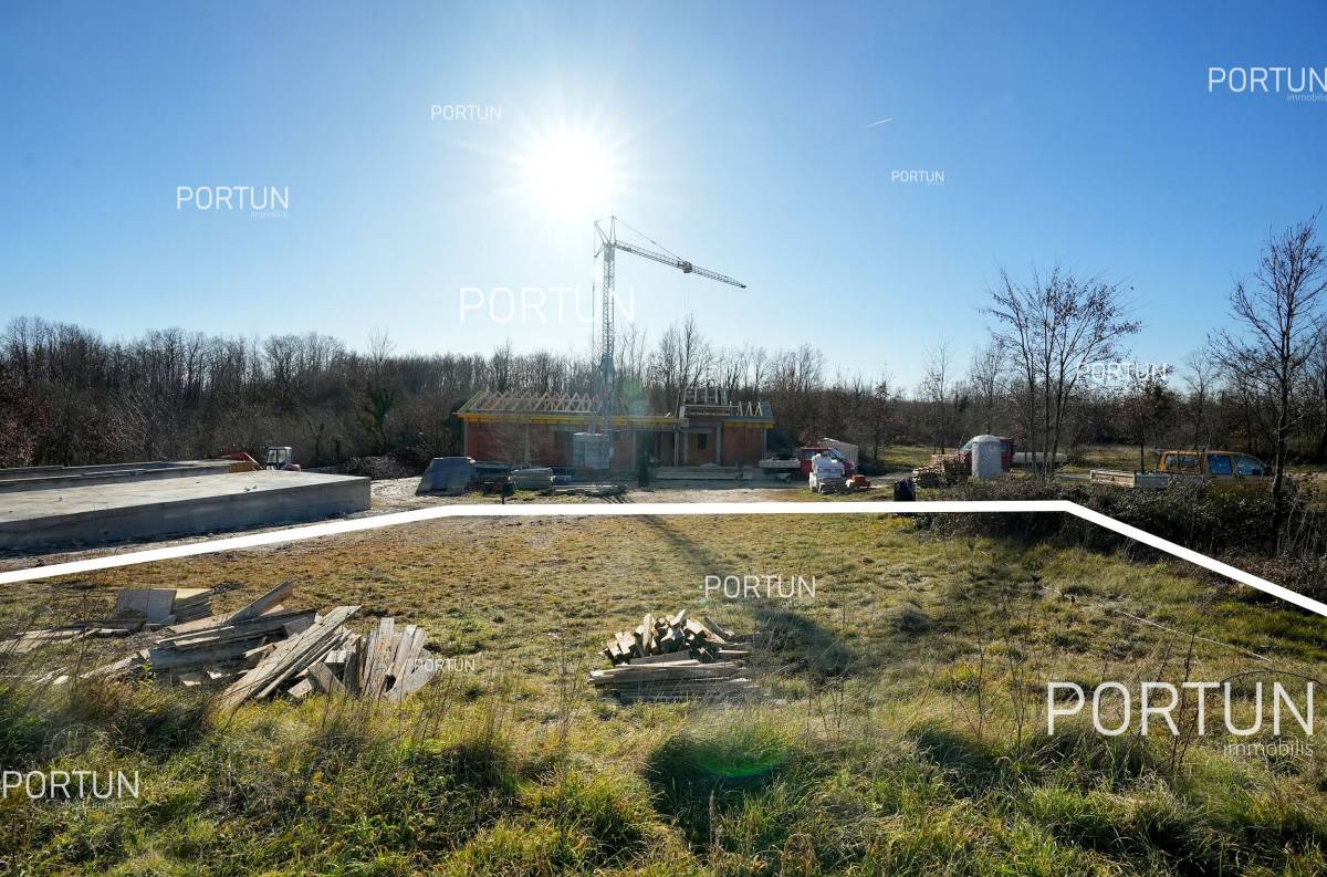 Земельна ділянка на продаж у Жминь - 40592 - 03