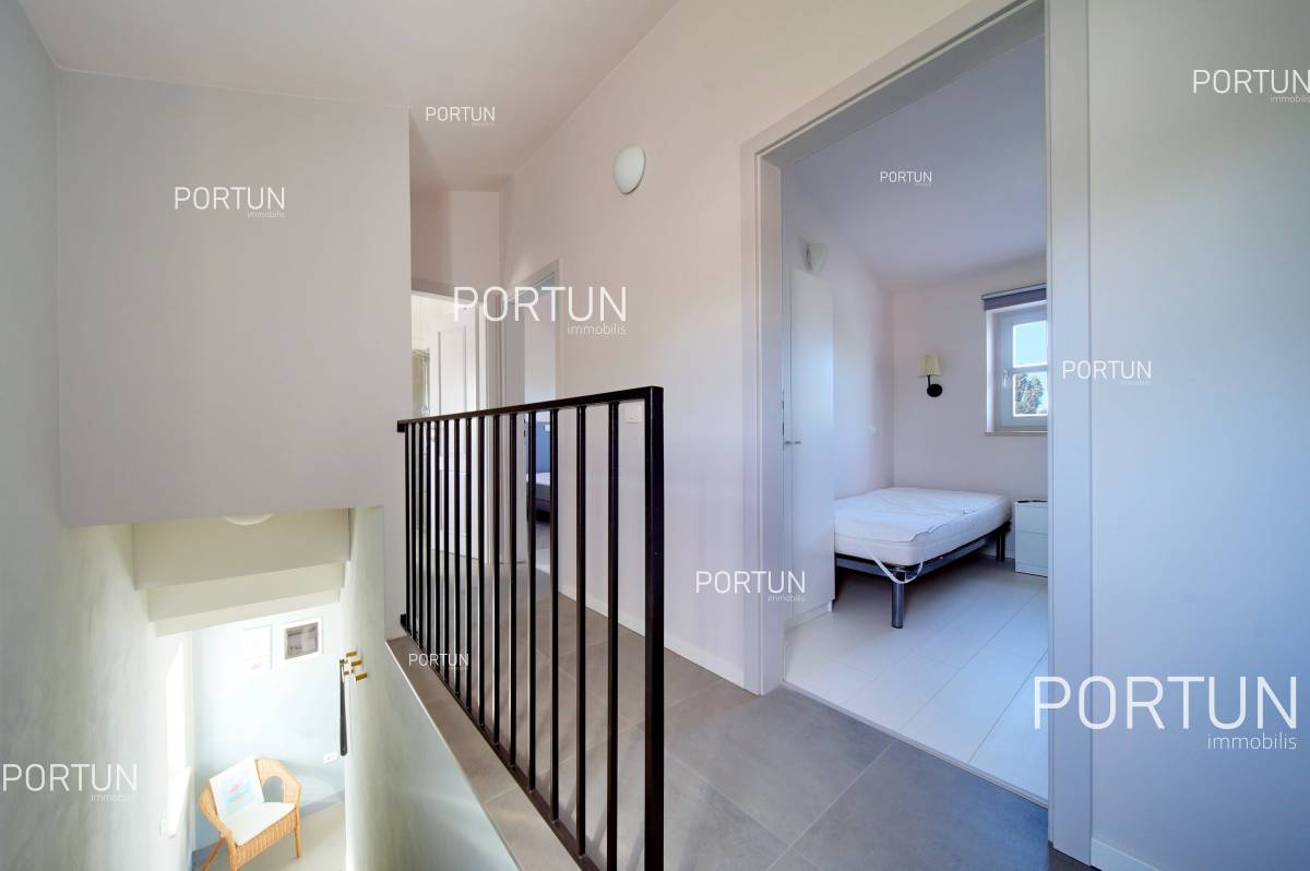 Haus zum Verkauf in  - 20903 - 23