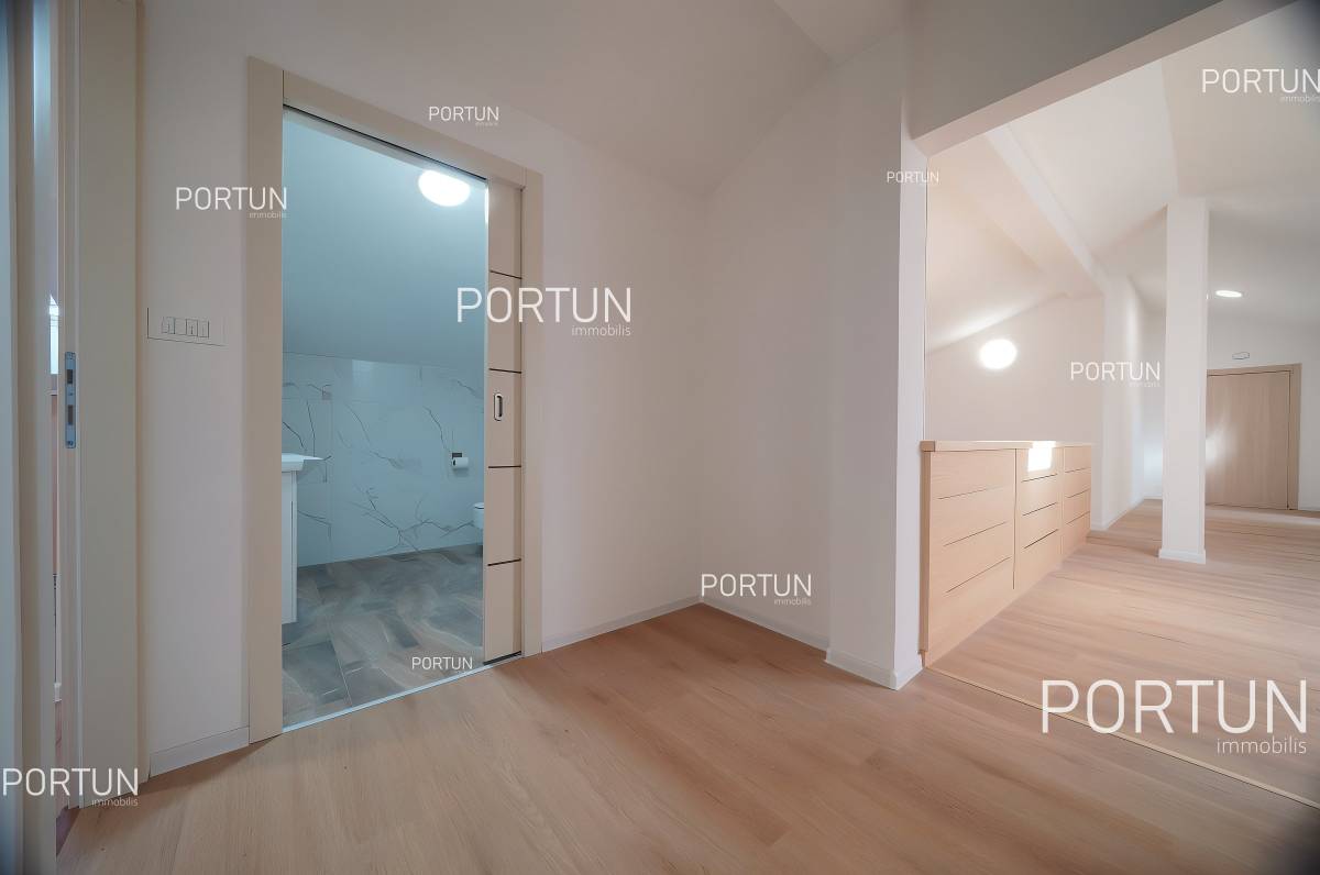 Wohnung zum Verkauf in Rovinj - 10719 - 05