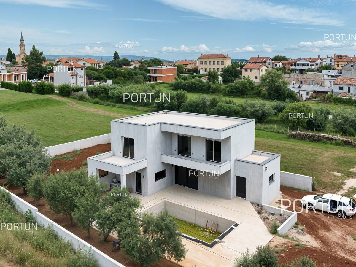 House Pula K0990 001
