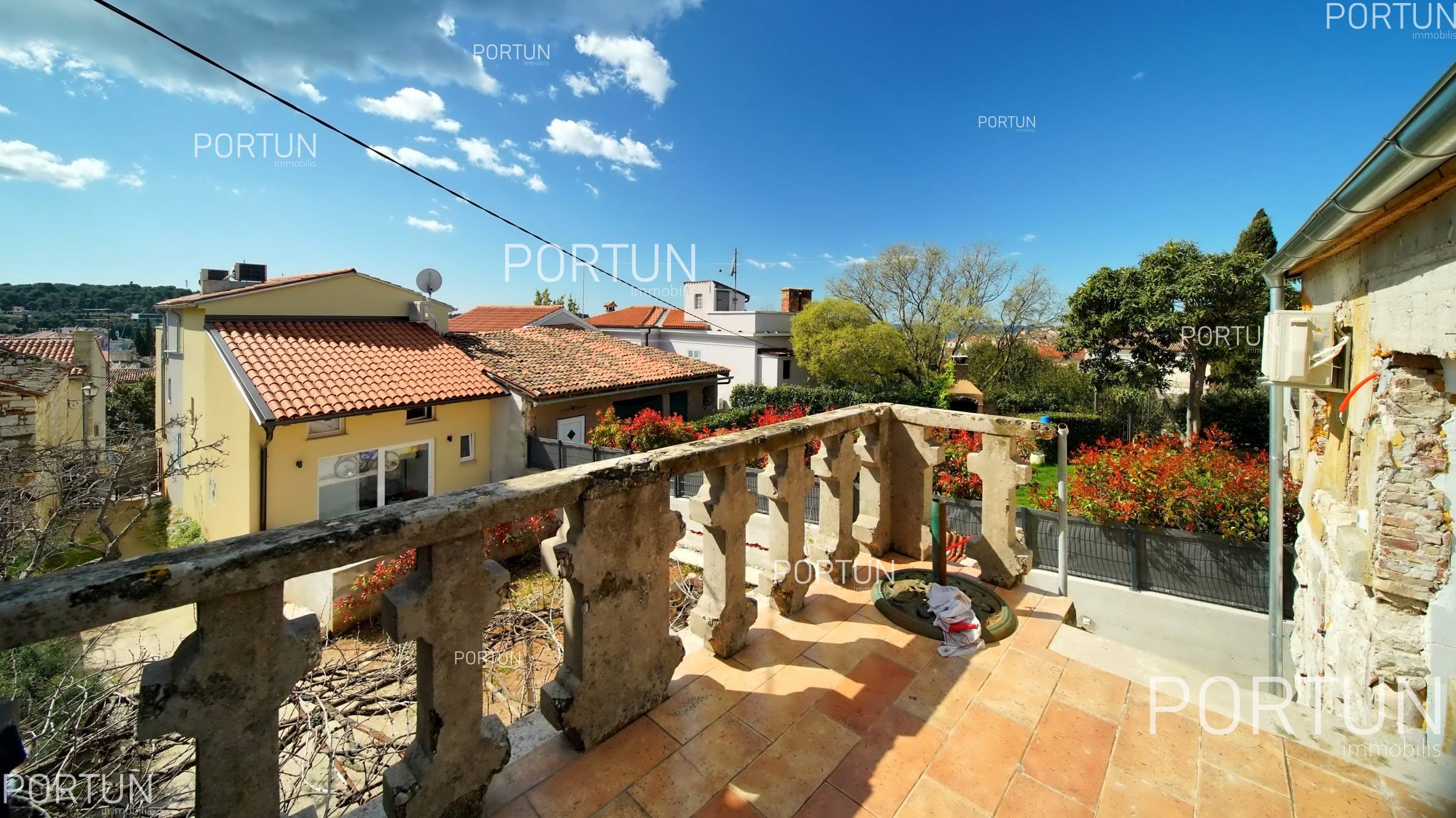 Casa in vendita a Rovigno - 20895 - 01