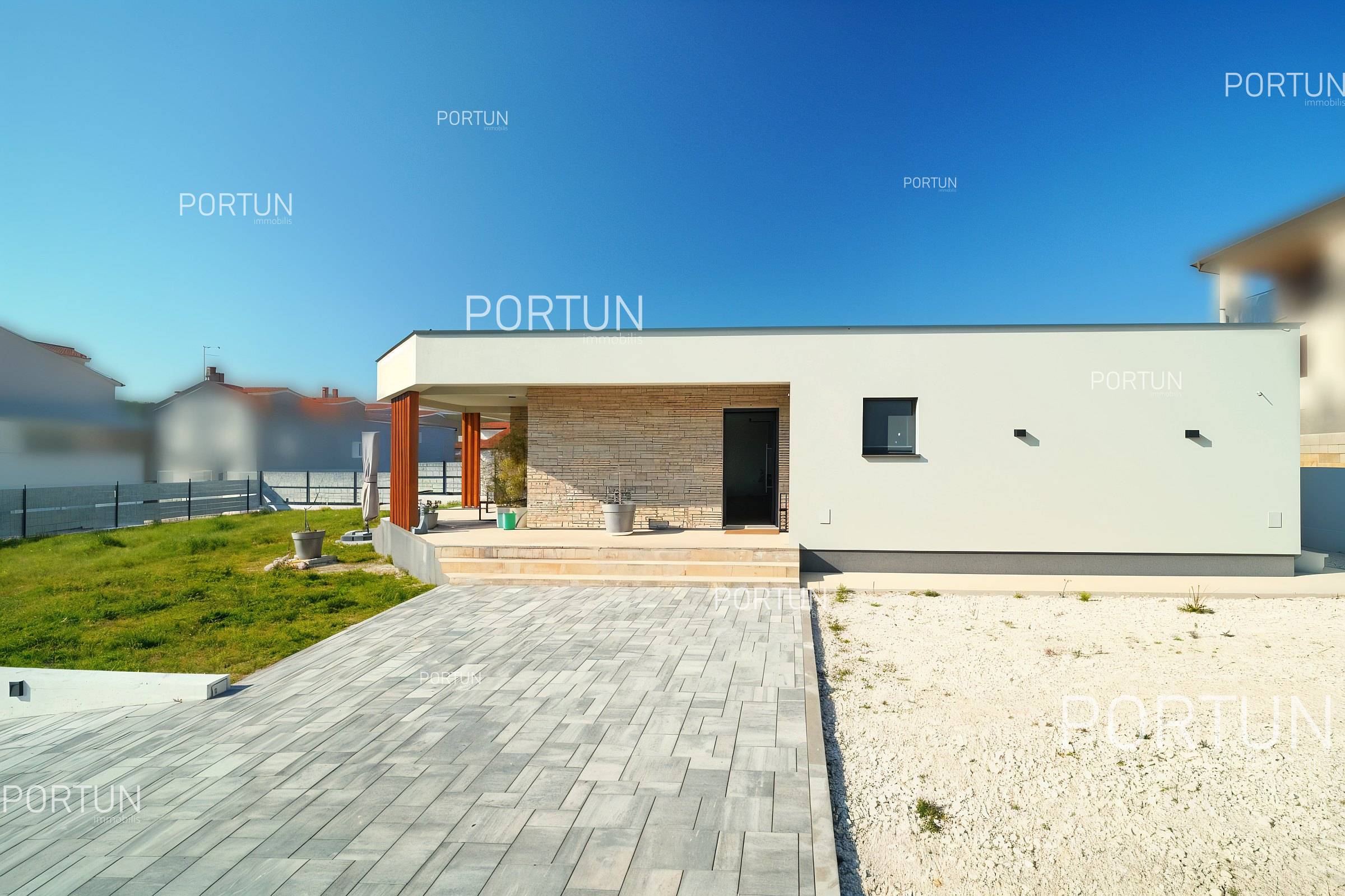 Casa in vendita a Rovigno - 20899 - 02