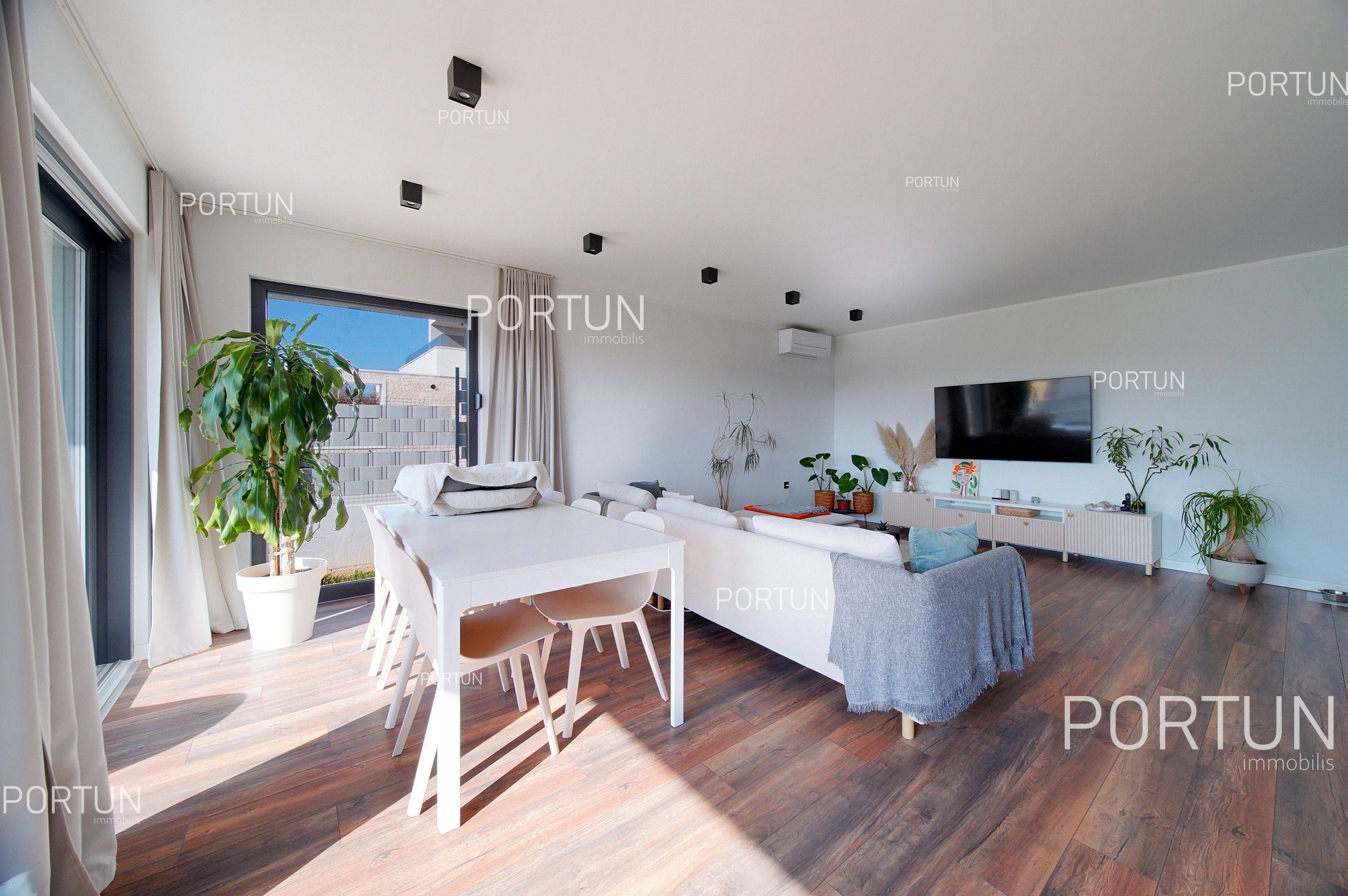 Casa in vendita a Rovigno - 20899 - 08