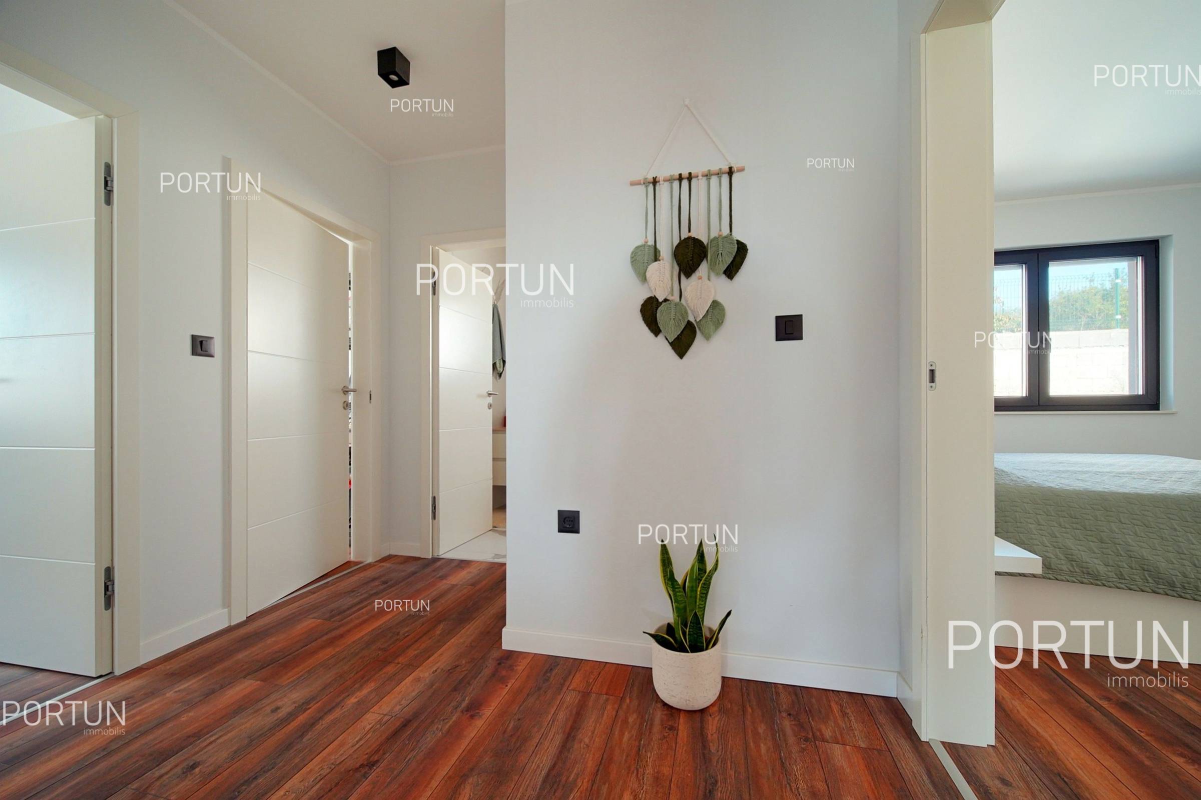 Casa in vendita a Rovigno - 20899 - 12