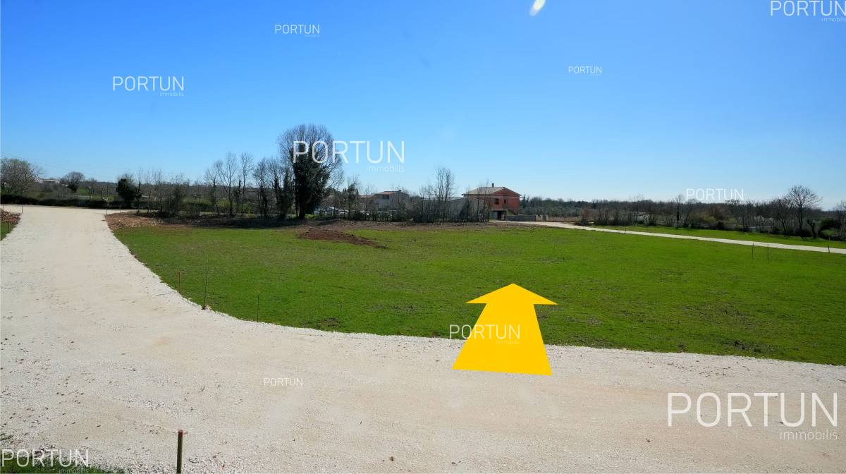 Terreno in vendita a  - 40620 - 02