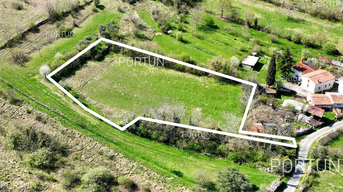 Zemljište na prodaju Kršan - 40624 - 01