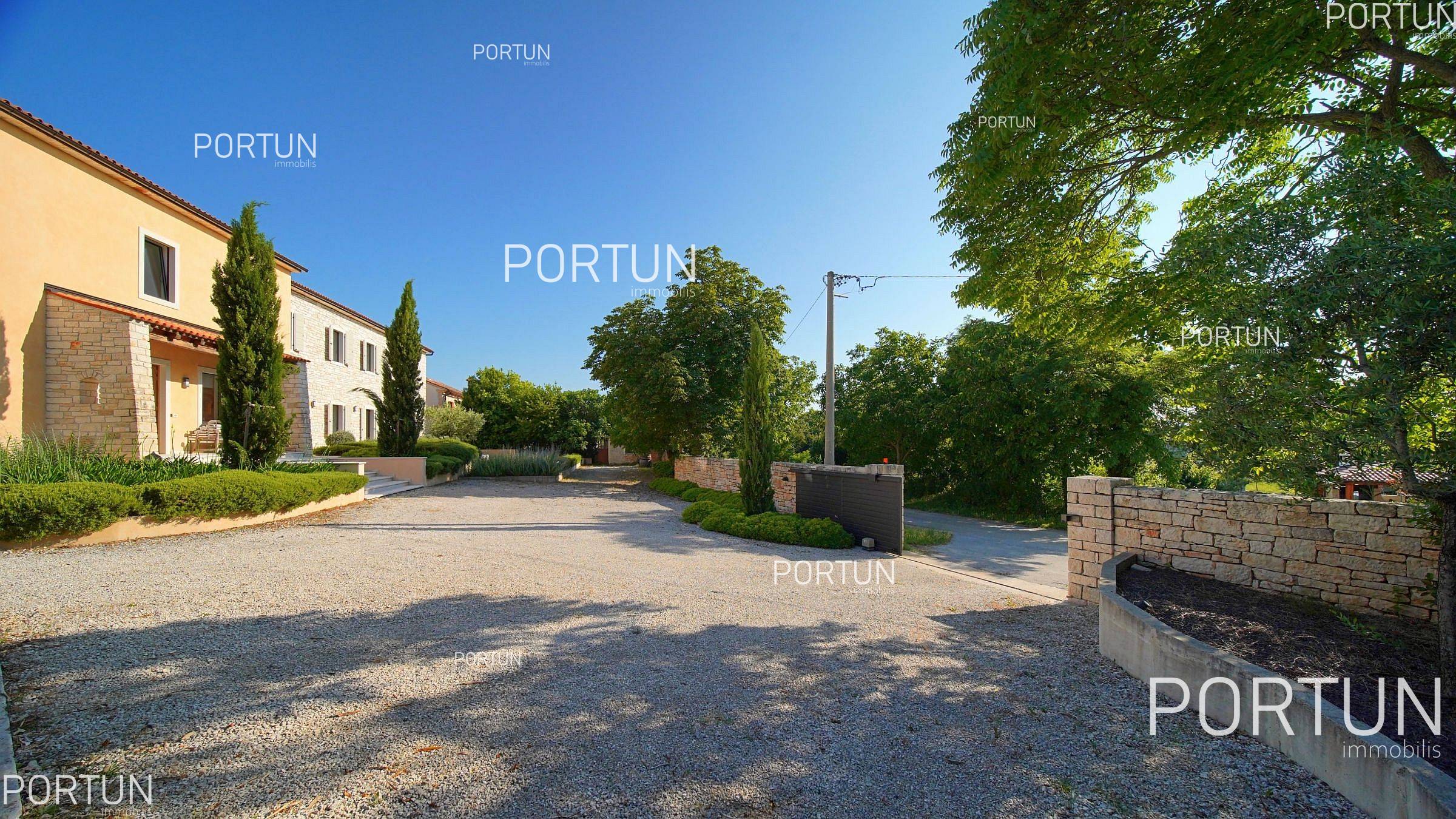 House for Sale in Kanfanar - 20906 - 21
