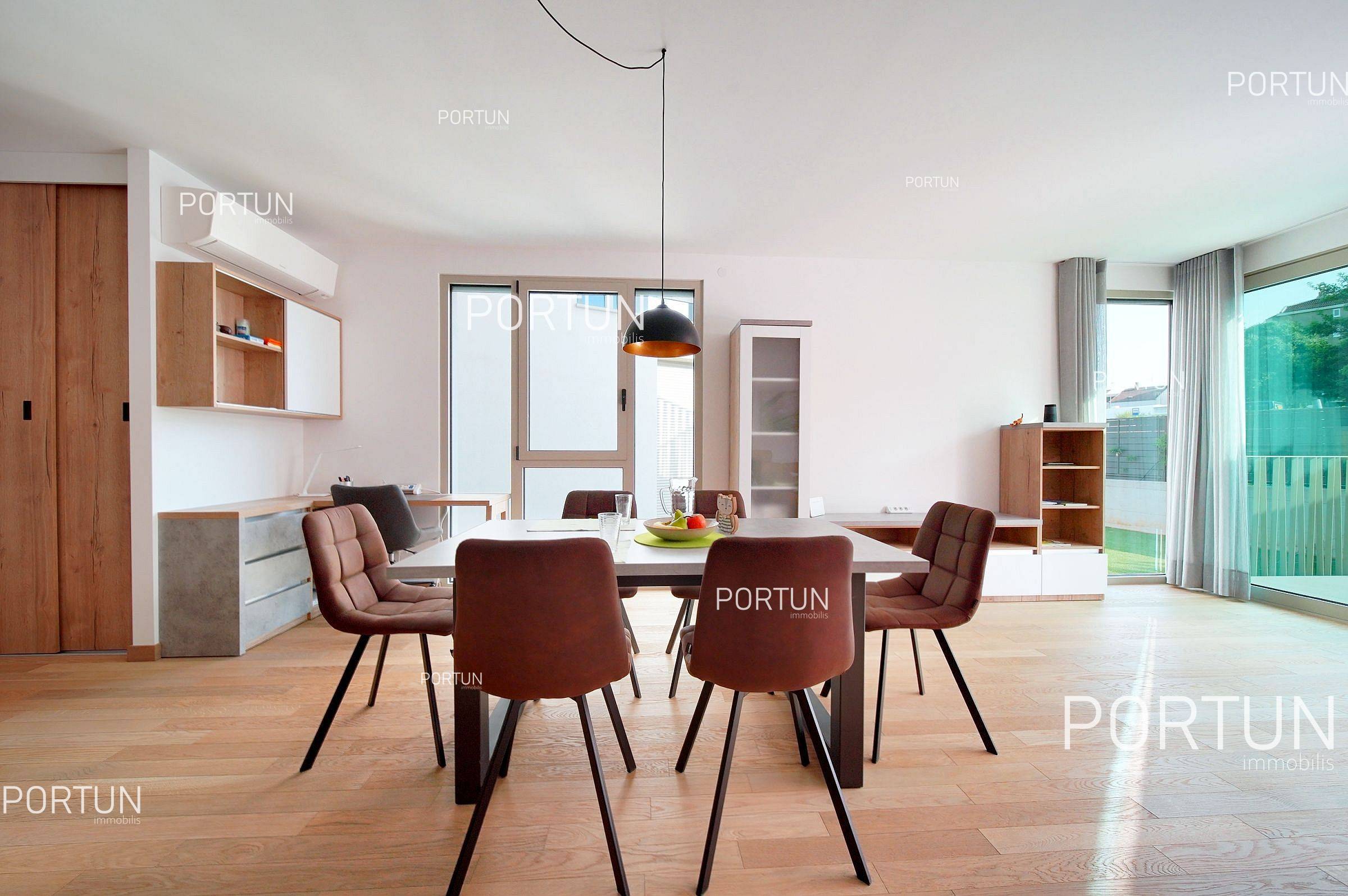 Appartamento in vendita a Rovigno - 10729 - 11