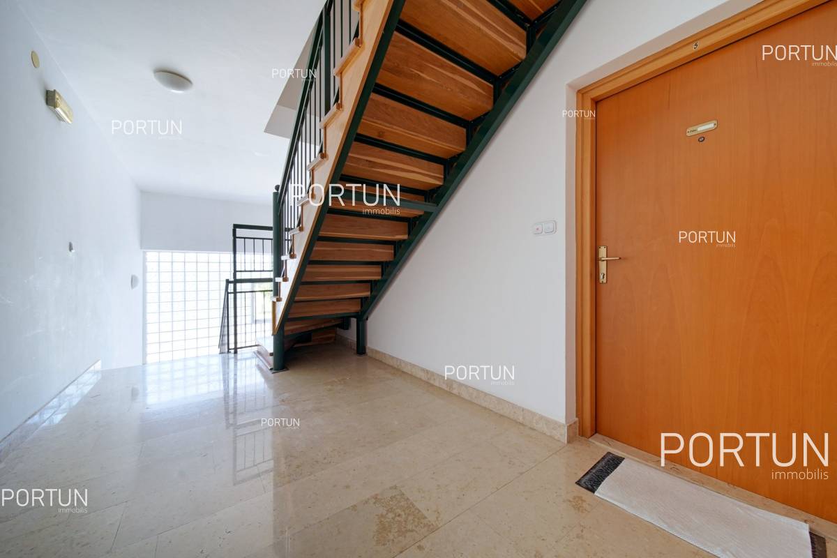 Wohnung zum Verkauf in  - 10727 - 23