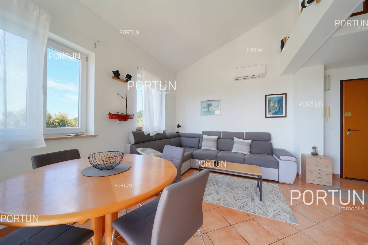 Wohnung zum Verkauf in Rovinj - 10728 - 02