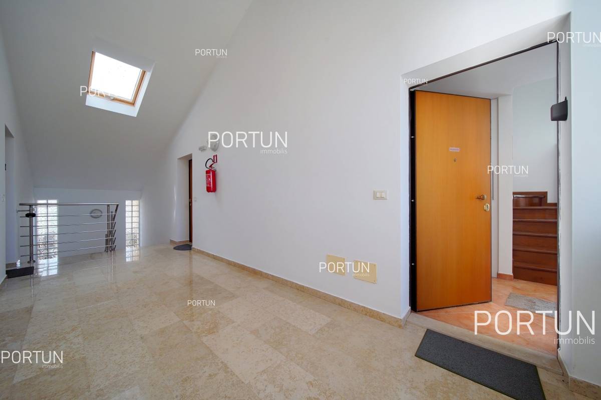 Wohnung zum Verkauf in Rovinj - 10728 - 13