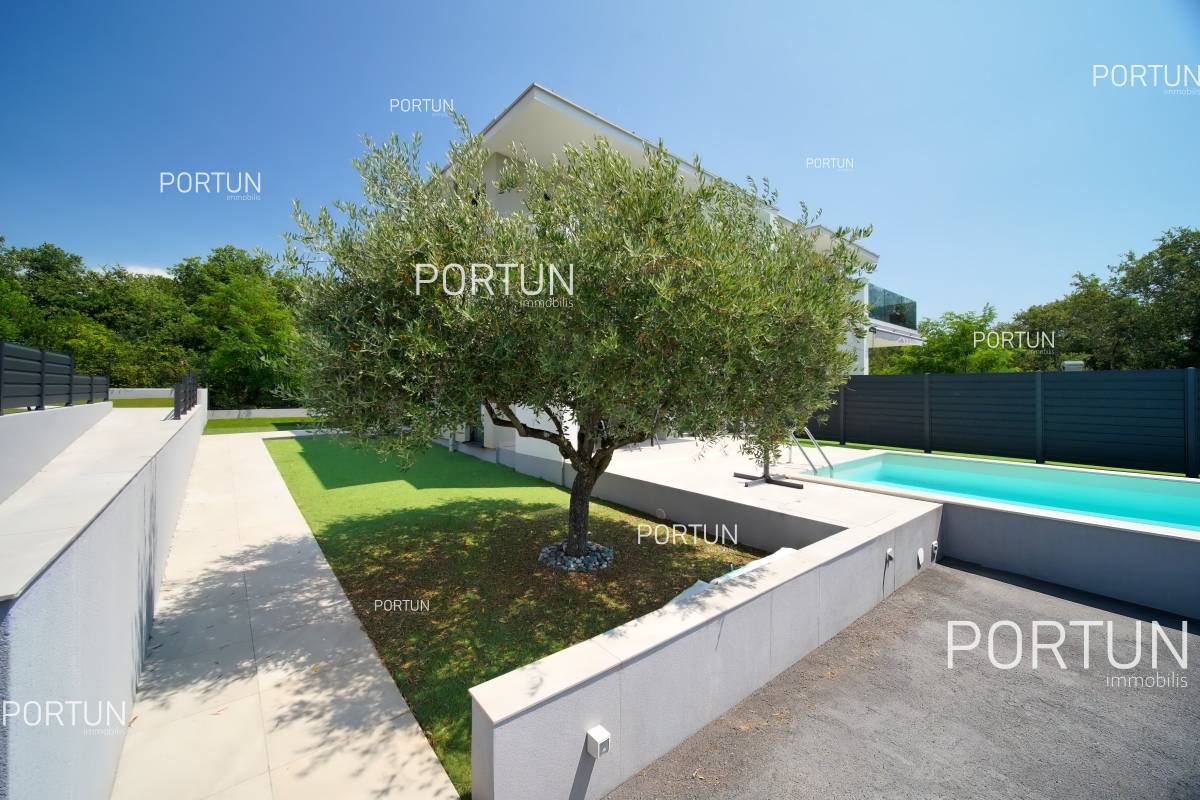 Casa in vendita a Umago - 20908 - 04